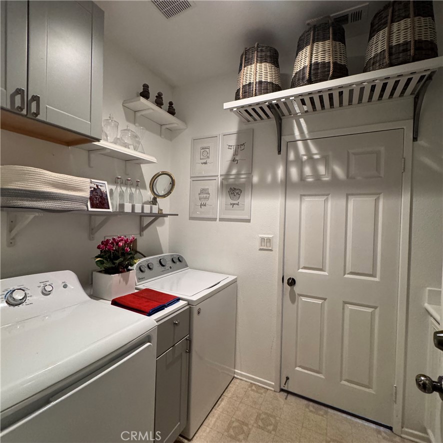 Lancaster, California, 93534, United States, 4 Bedrooms Bedrooms, ,2 BathroomsBathrooms,Residential,For Sale,2007515