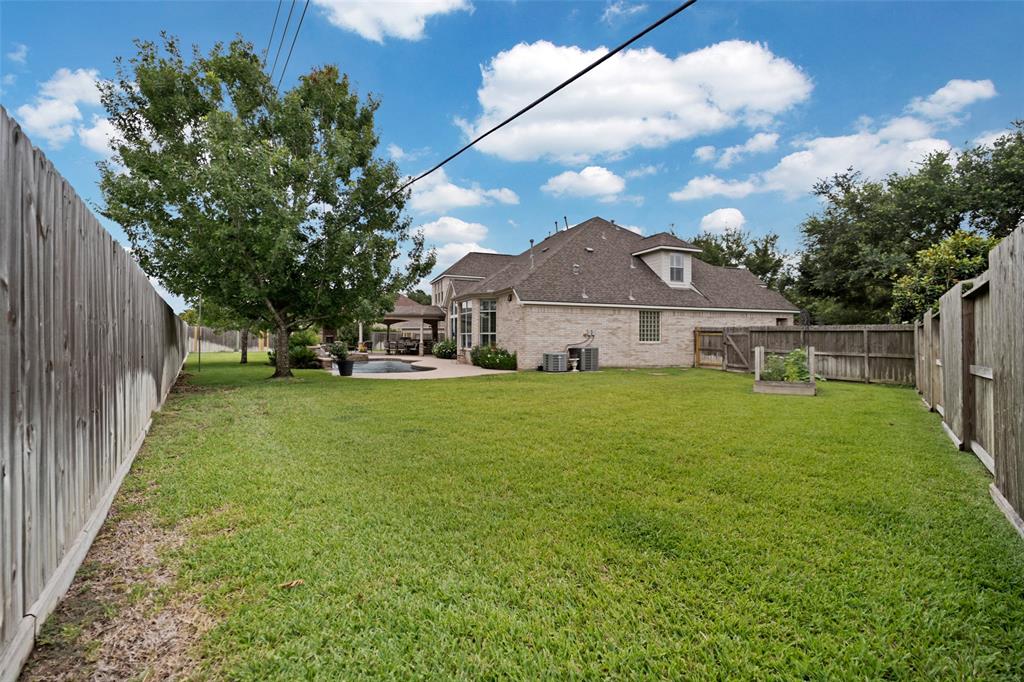 Katy, Texas, 77494, United States, 4 Bedrooms Bedrooms, ,4 BathroomsBathrooms,Residential,For Sale,1847102