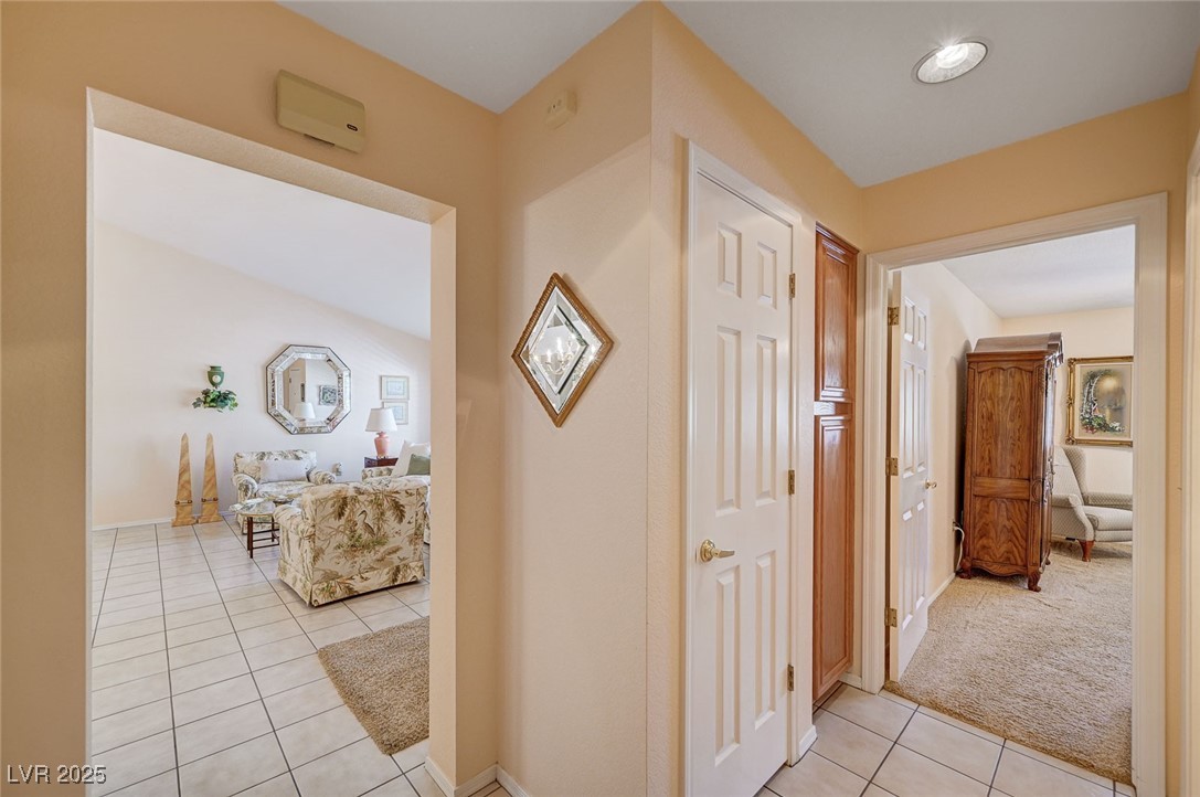 Las Vegas, Nevada, 89134, United States, 2 Bedrooms Bedrooms, ,2 BathroomsBathrooms,Residential,For Sale,1950375
