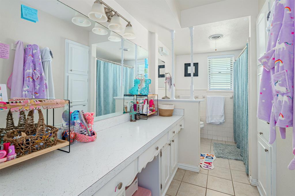 Lucas, Texas, 75002, United States, 4 Bedrooms Bedrooms, ,3 BathroomsBathrooms,Residential,For Sale,1837017