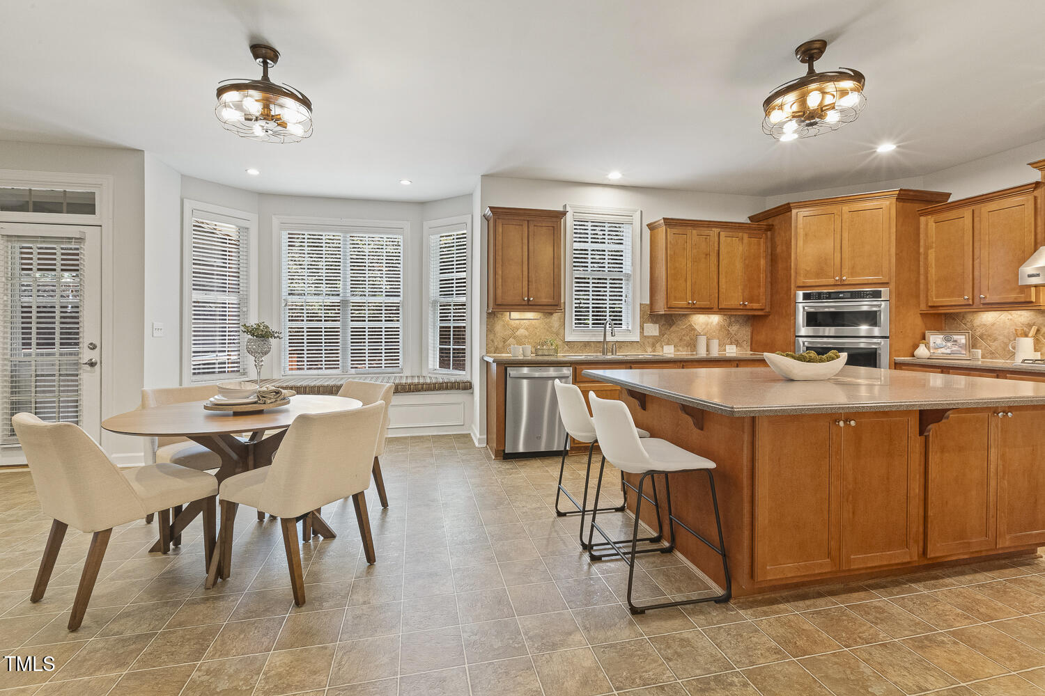 Holly Springs, North Carolina, 27540, United States, 4 Bedrooms Bedrooms, ,4 BathroomsBathrooms,Residential,For Sale,1902055
