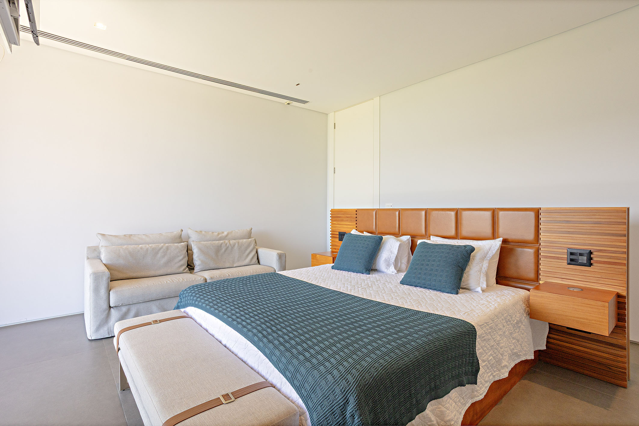  Olegário de Sá-designed residence in a privileged setting at Quinta da Baroneza - 物件實景