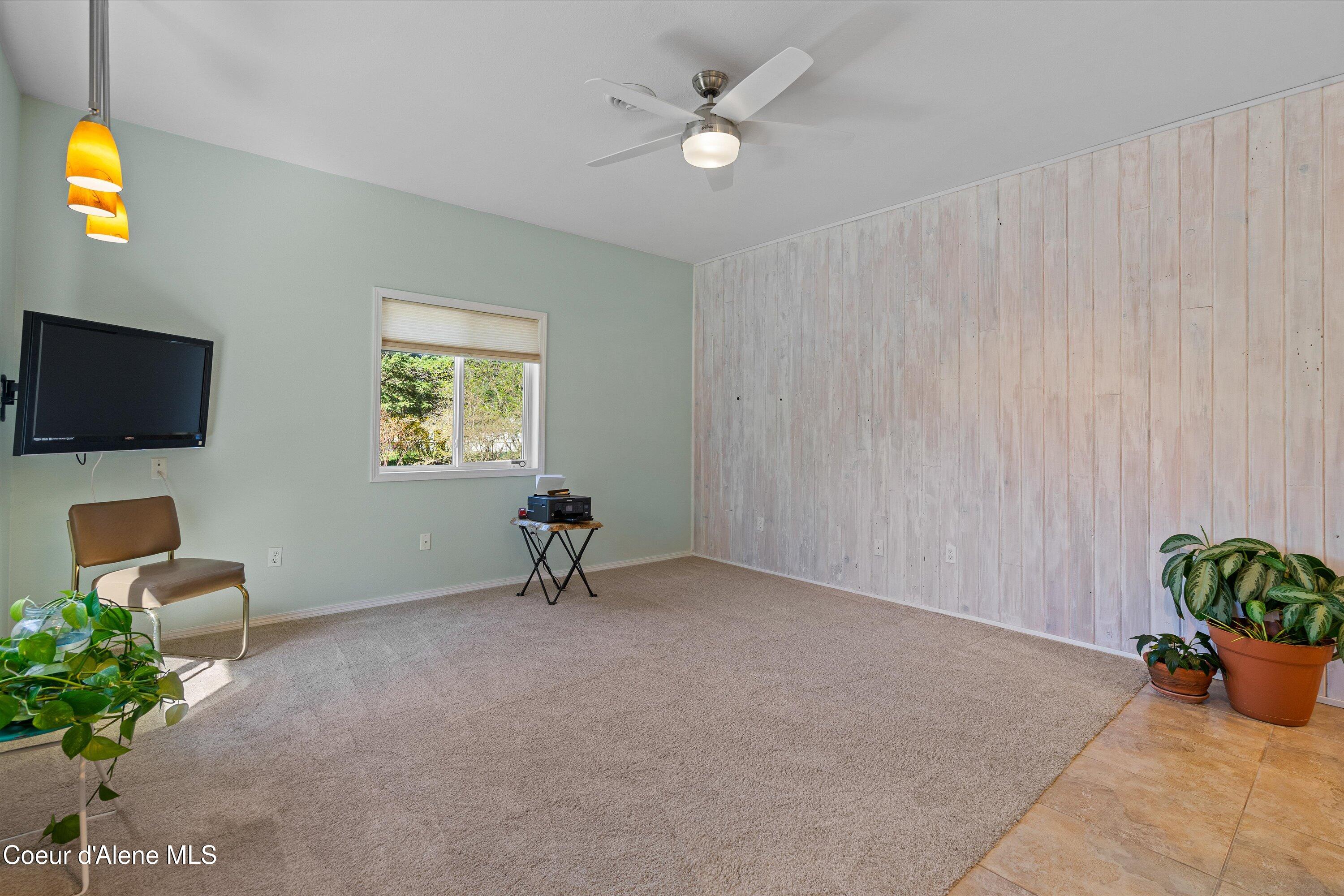 Hauser, Idaho, 83854, United States, 3 Bedrooms Bedrooms, ,3 BathroomsBathrooms,Residential,For Sale,1974734