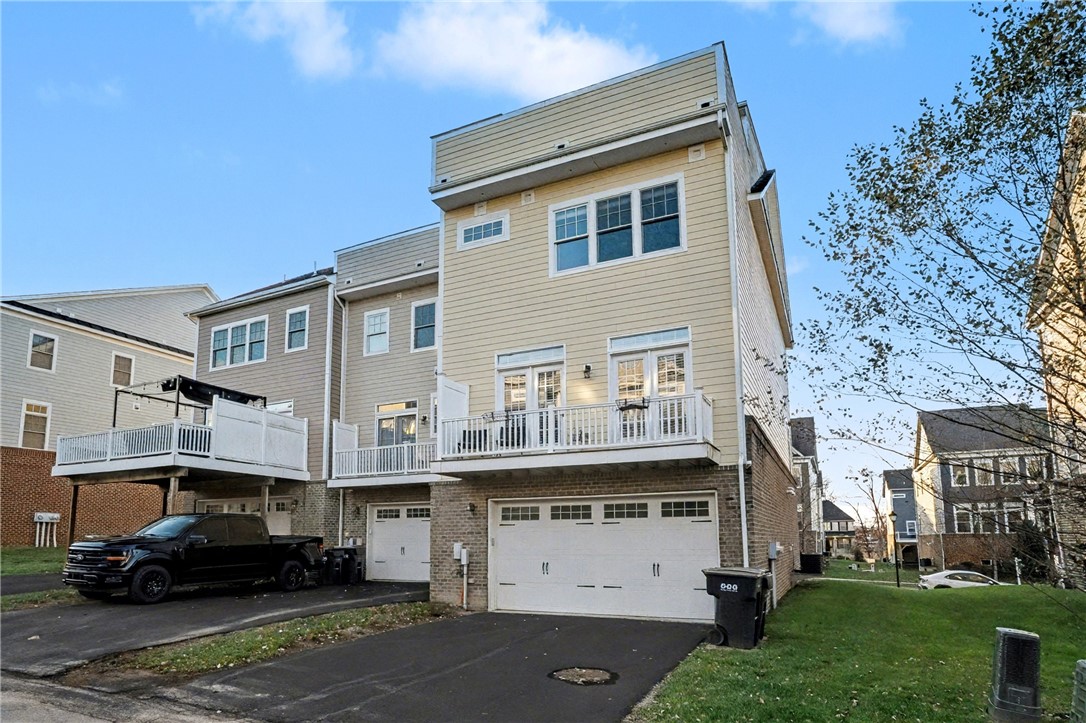 Marshall, Pennsylvania, 16046, United States, 4 Bedrooms Bedrooms, ,4 BathroomsBathrooms,Residential,For Sale,1998104