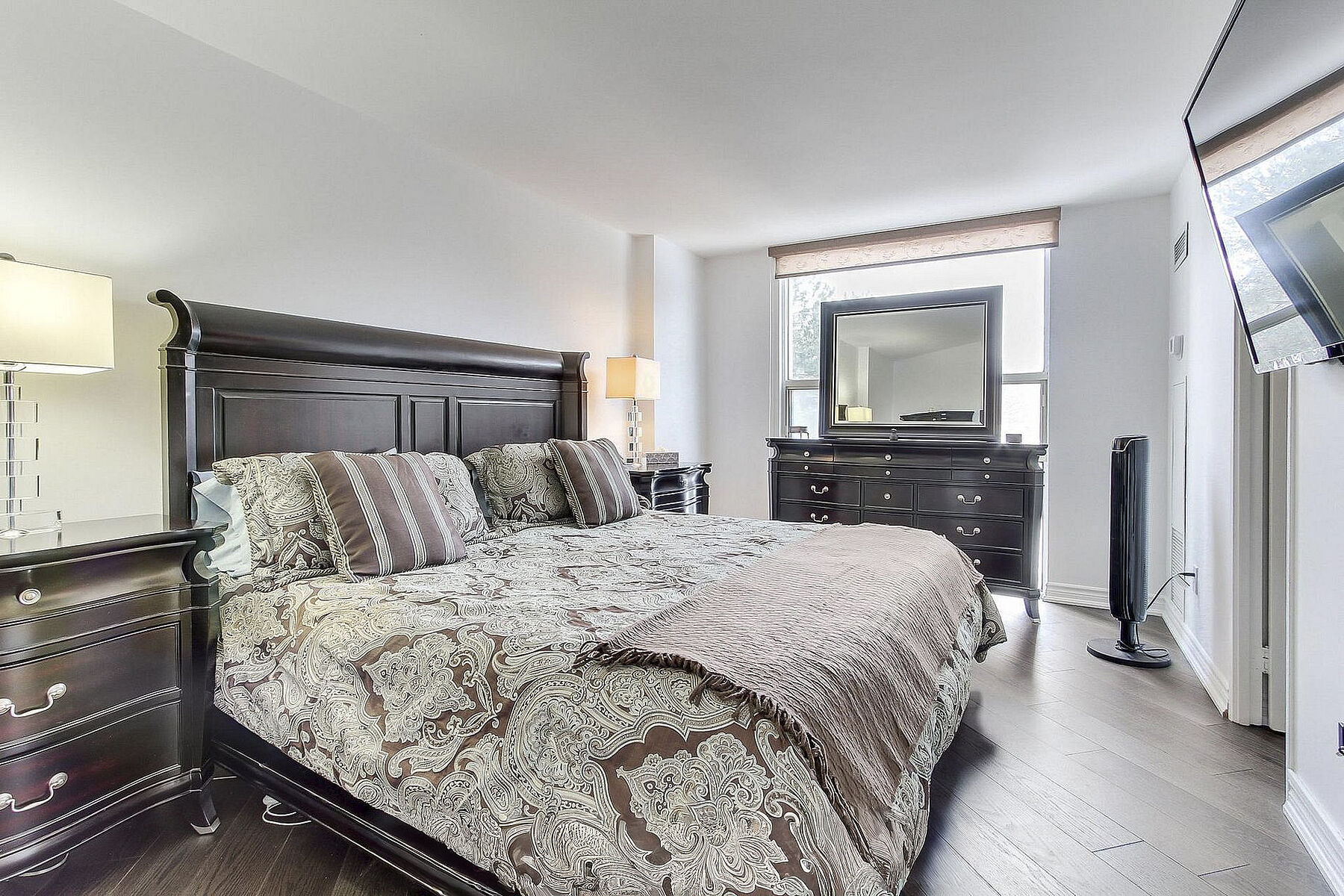 Condo in Richmond Hill - 物件實景
