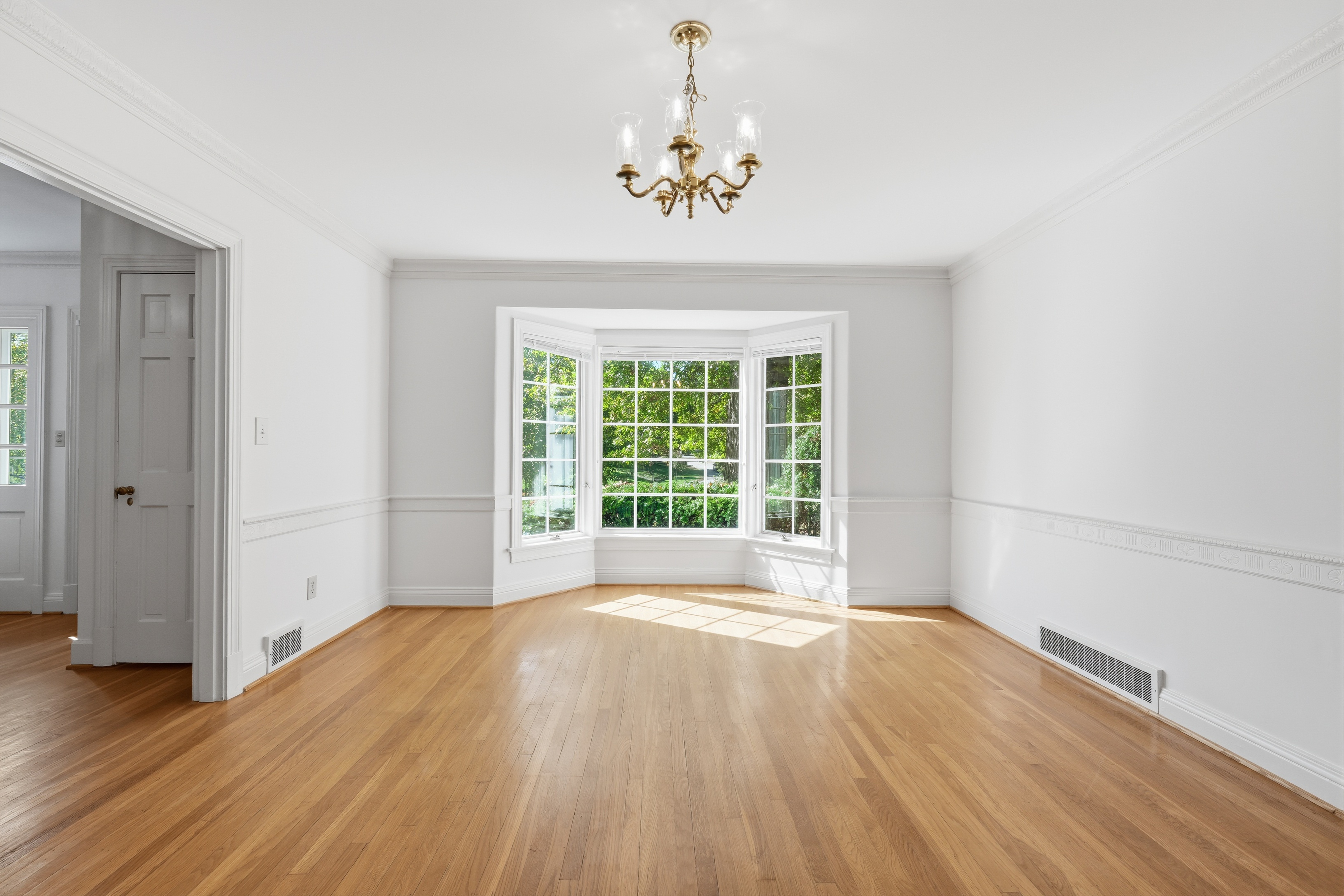  2501 Seneca Valley Road, Louisville, KY 40205 - 物件實景