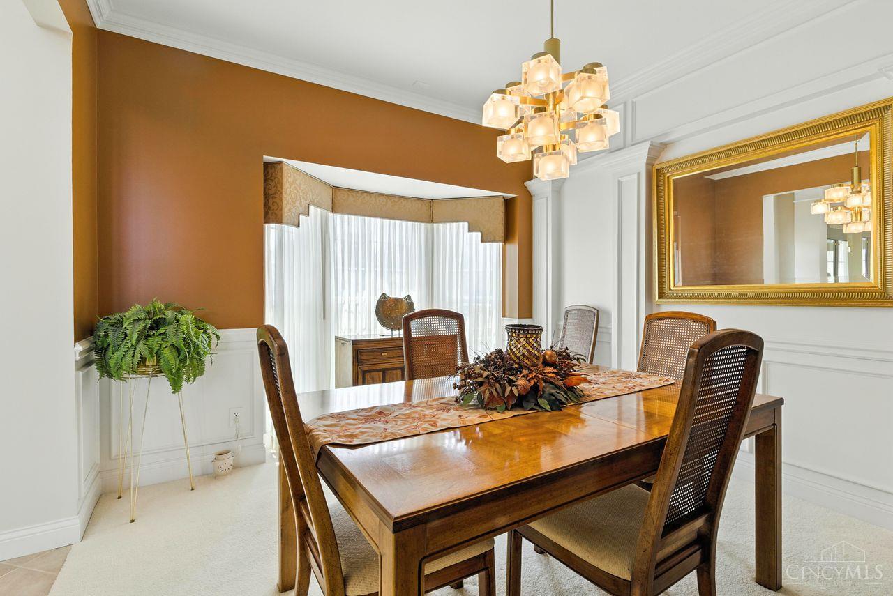 Fairfield Twp, Ohio, 45011, United States, 4 Bedrooms Bedrooms, ,4 BathroomsBathrooms,Residential,For Sale,1949510