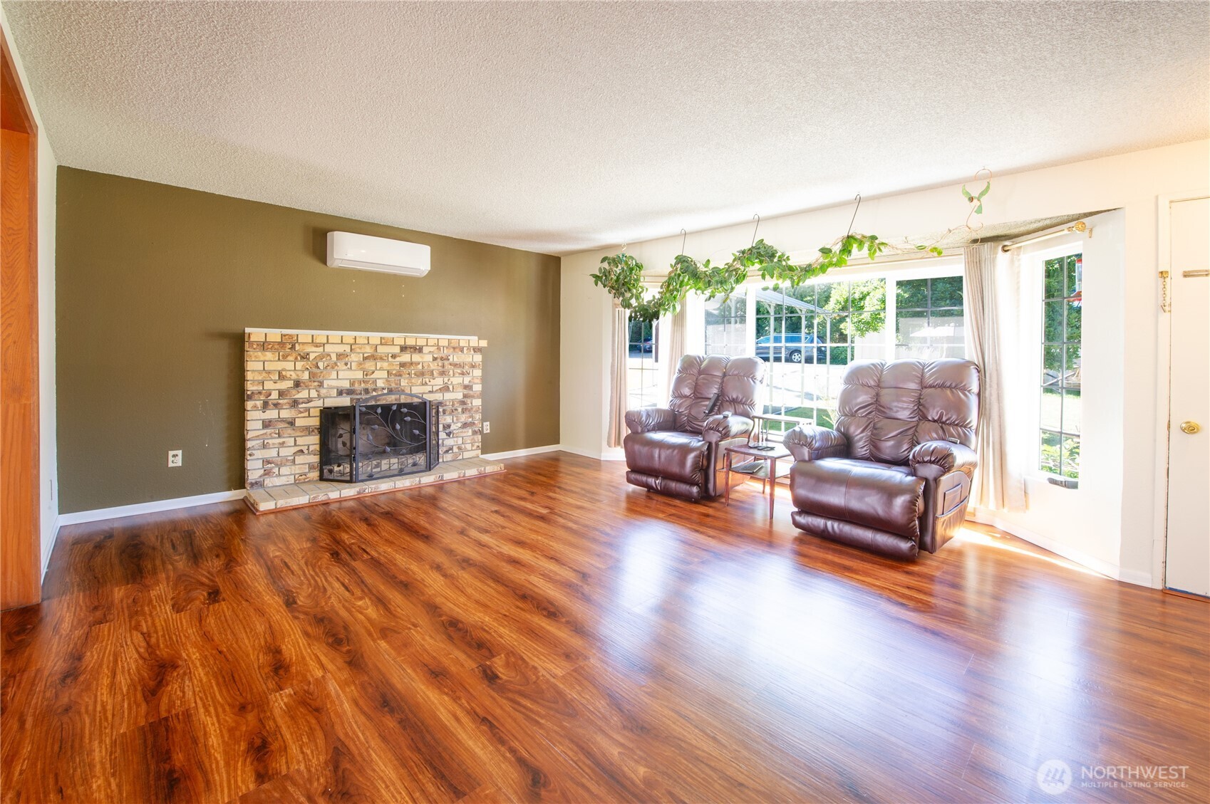 Arlington, Washington, 98223, United States, 3 Bedrooms Bedrooms, ,2 BathroomsBathrooms,Residential,For Sale,1910609