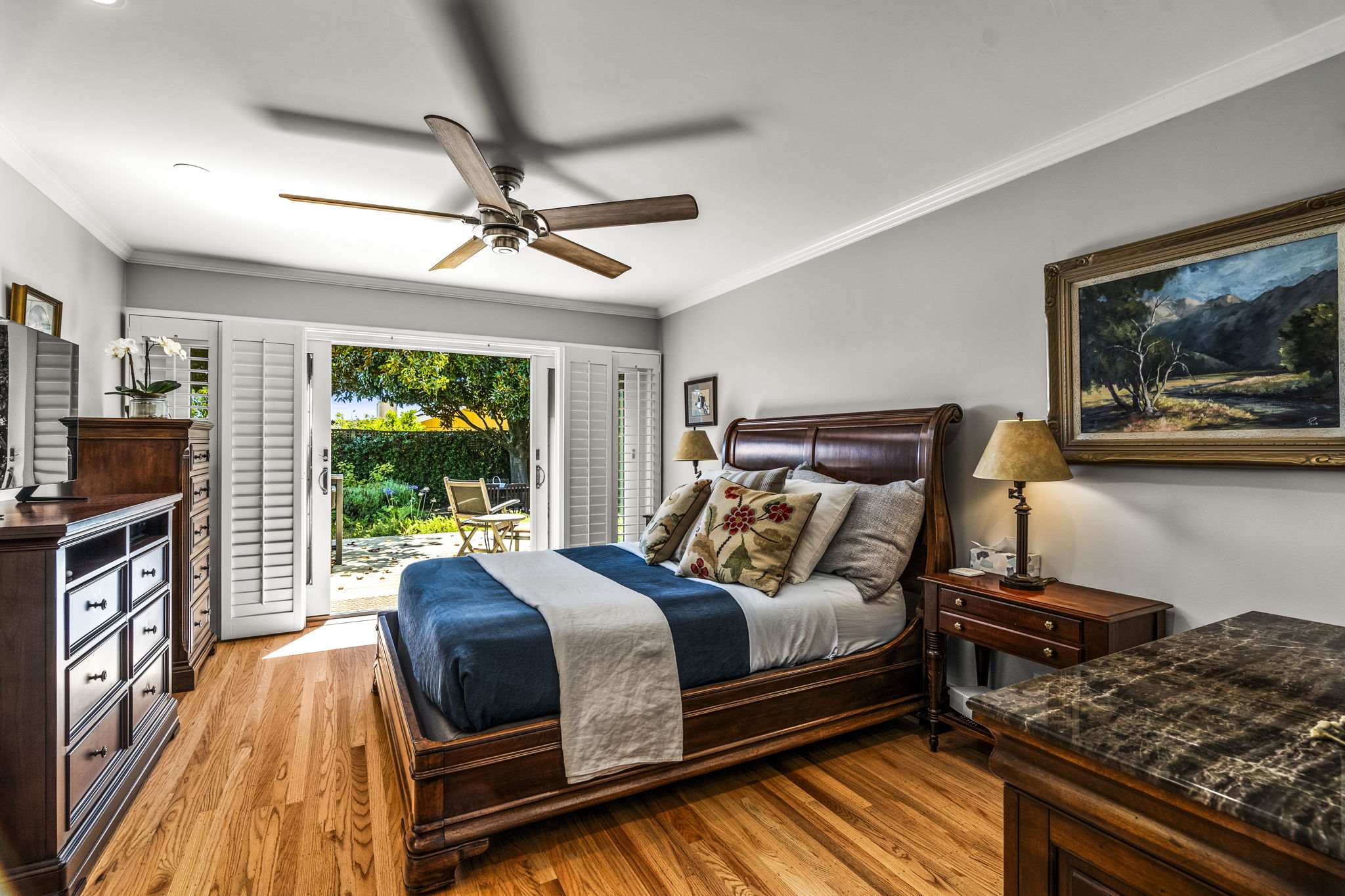  1597 Sulphur Springs Ave - 物件實景