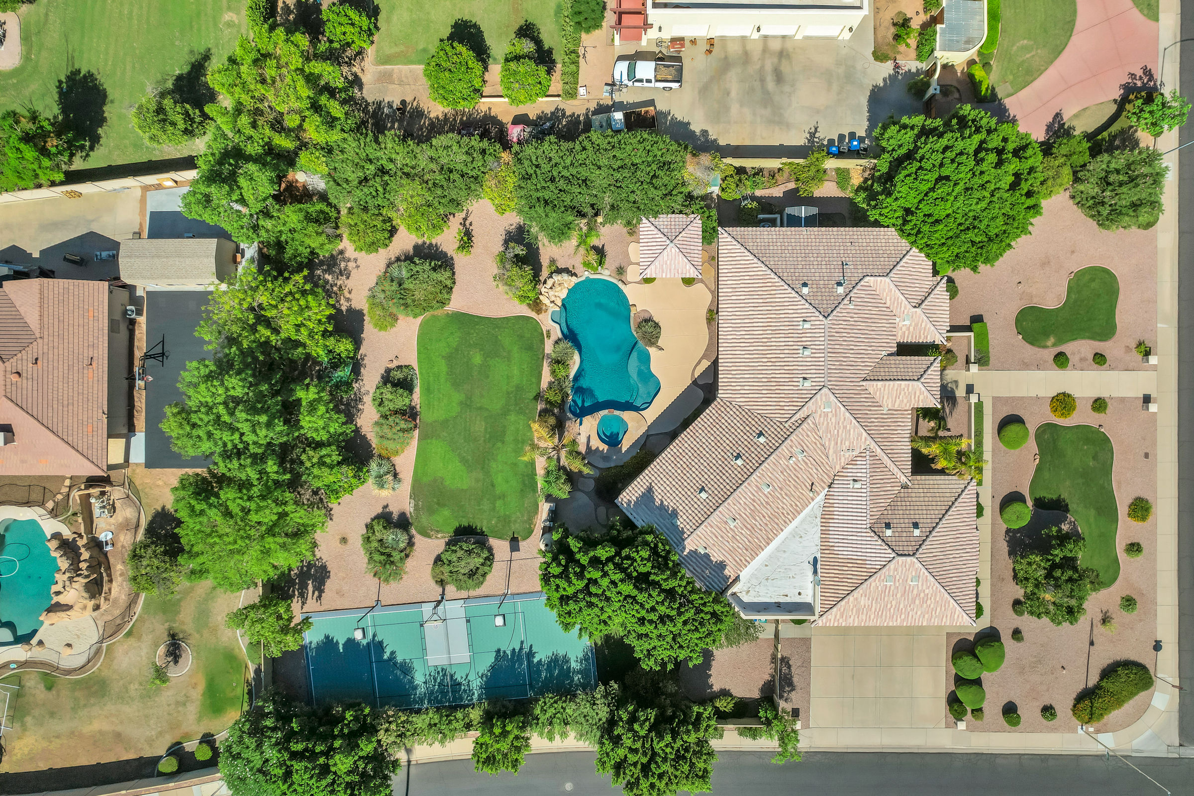 Mesa, Arizona, 85205, United States, 6 Bedrooms Bedrooms, ,3 BathroomsBathrooms,Residential,For Sale,1900615