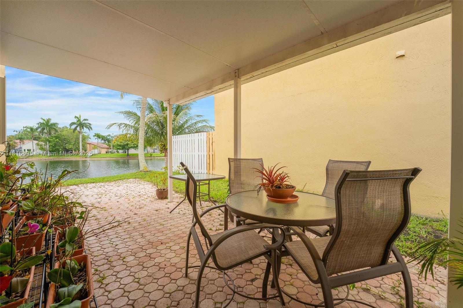 Sunrise, Florida, 33323, United States, 3 Bedrooms Bedrooms, ,3 BathroomsBathrooms,Residential,For Sale,1848108