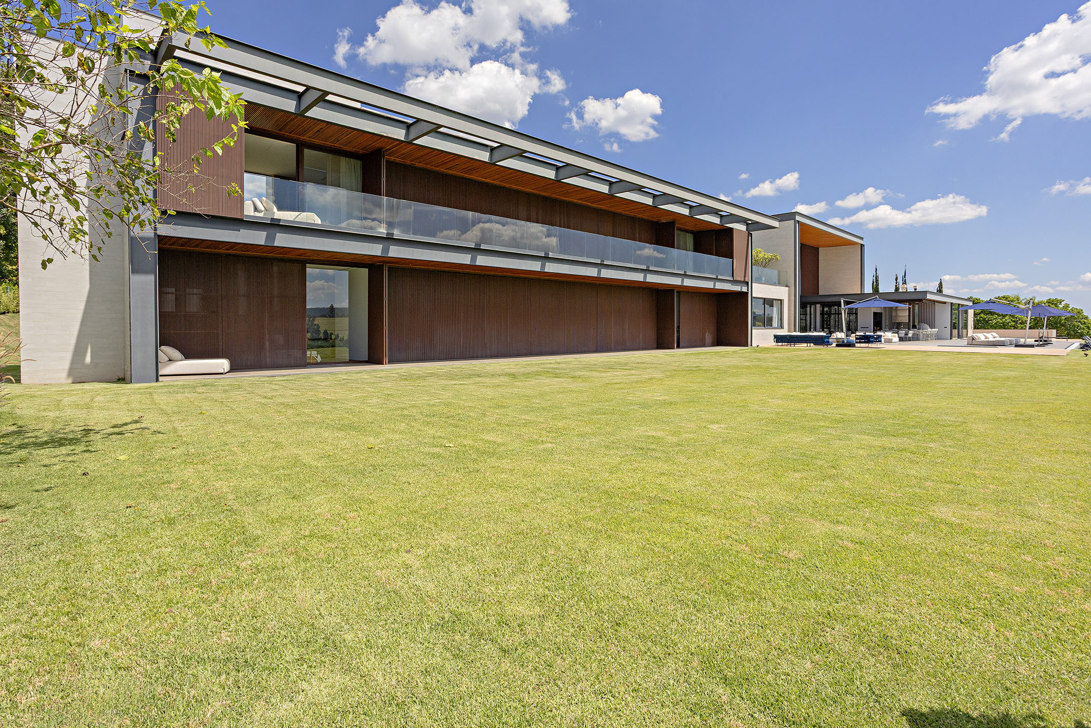  Olegário de Sá-designed residence in a privileged setting at Quinta da Baroneza - 物件實景