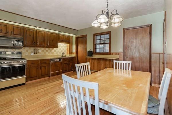 Revere, Massachusetts, 02151, United States, 4 Bedrooms Bedrooms, ,3 BathroomsBathrooms,Residential,For Sale,1920363