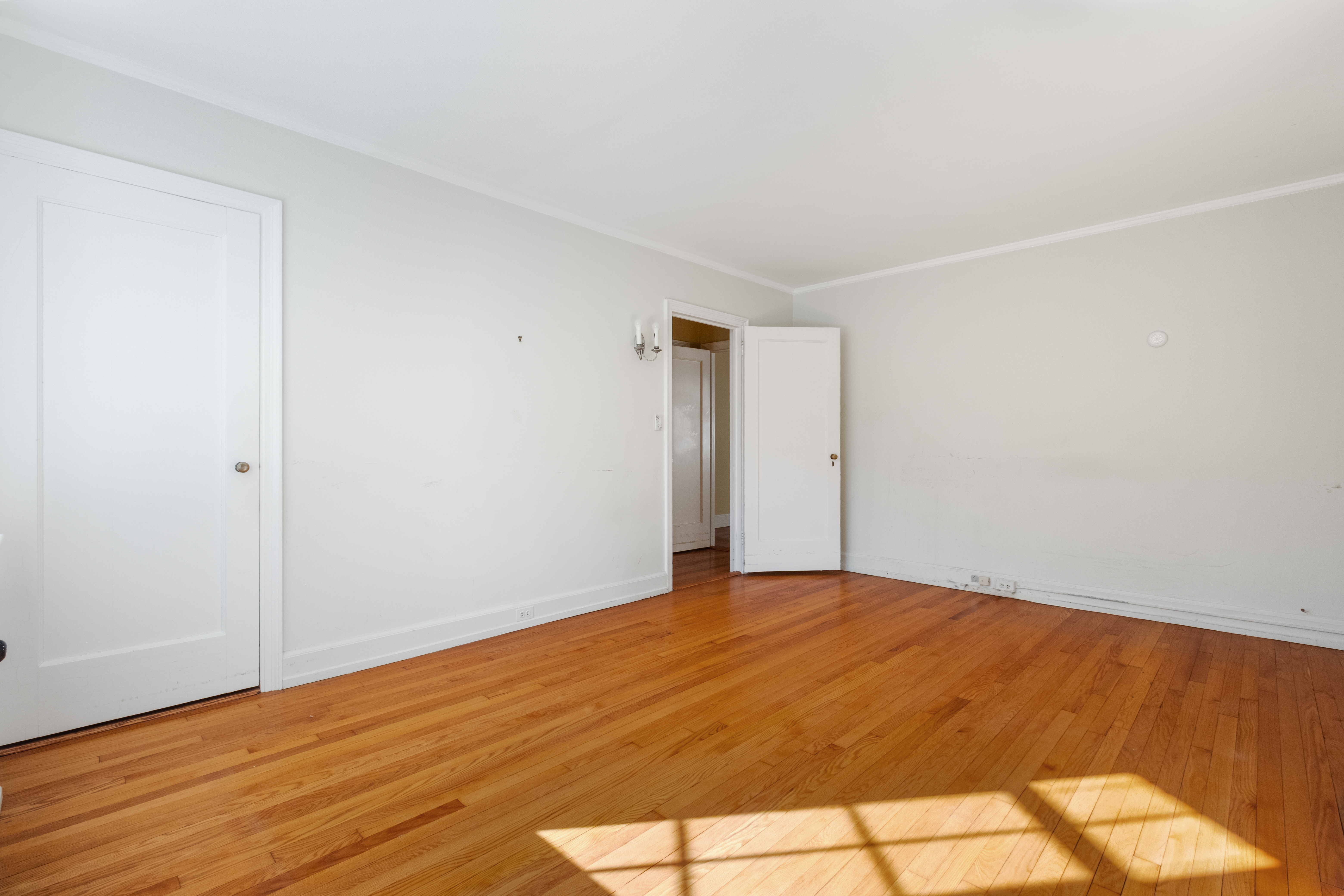  100 Ardsley Avenue W - 物件實景