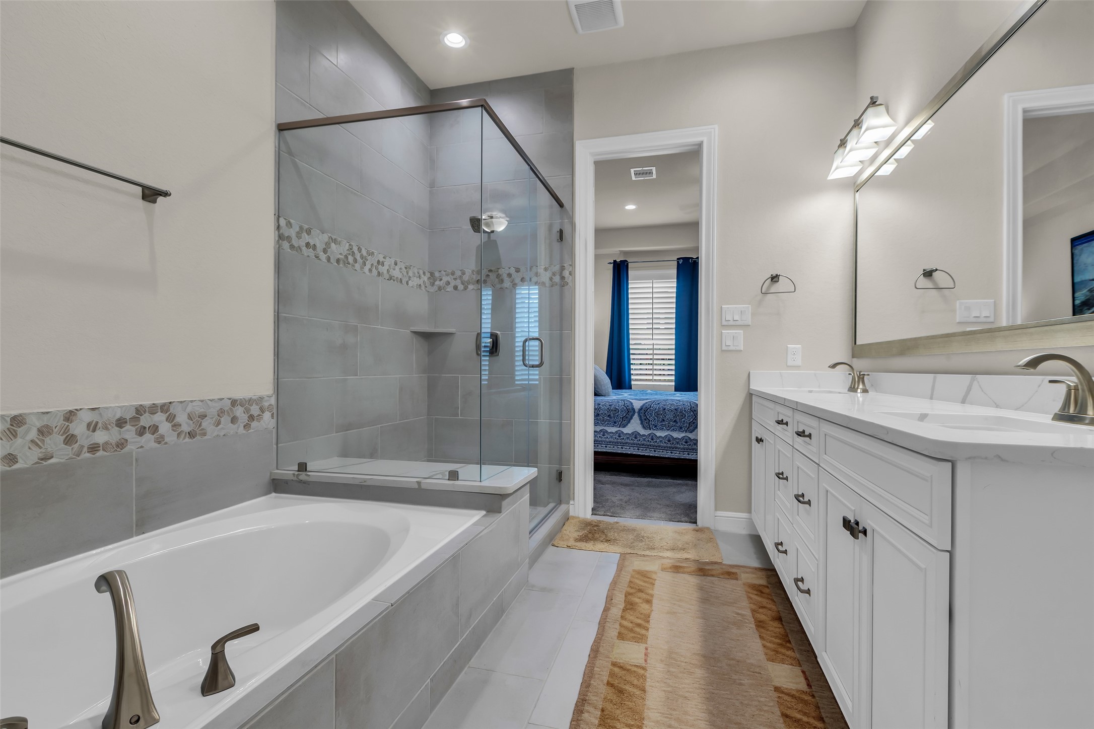 Houston, Texas, 77080, United States, 4 Bedrooms Bedrooms, ,4 BathroomsBathrooms,Residential,For Sale,1934317