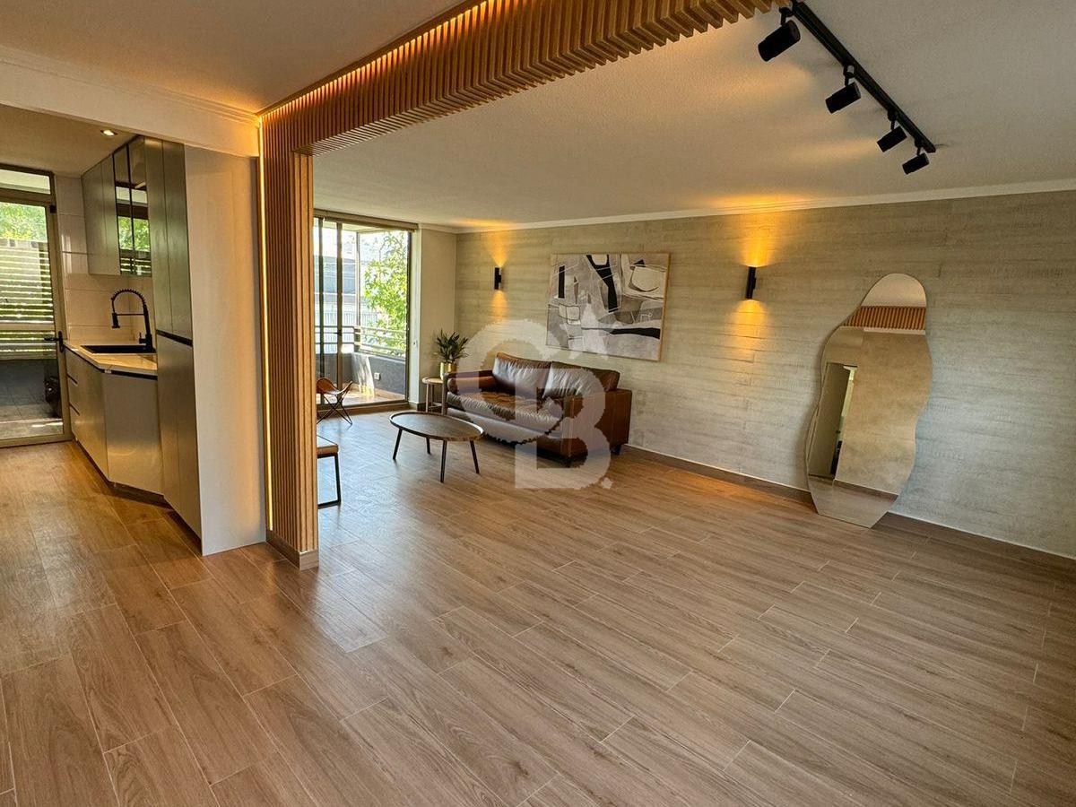 Vitacura, Chile, 2 Bedrooms Bedrooms, ,2 BathroomsBathrooms,Residential,For Sale,1999818