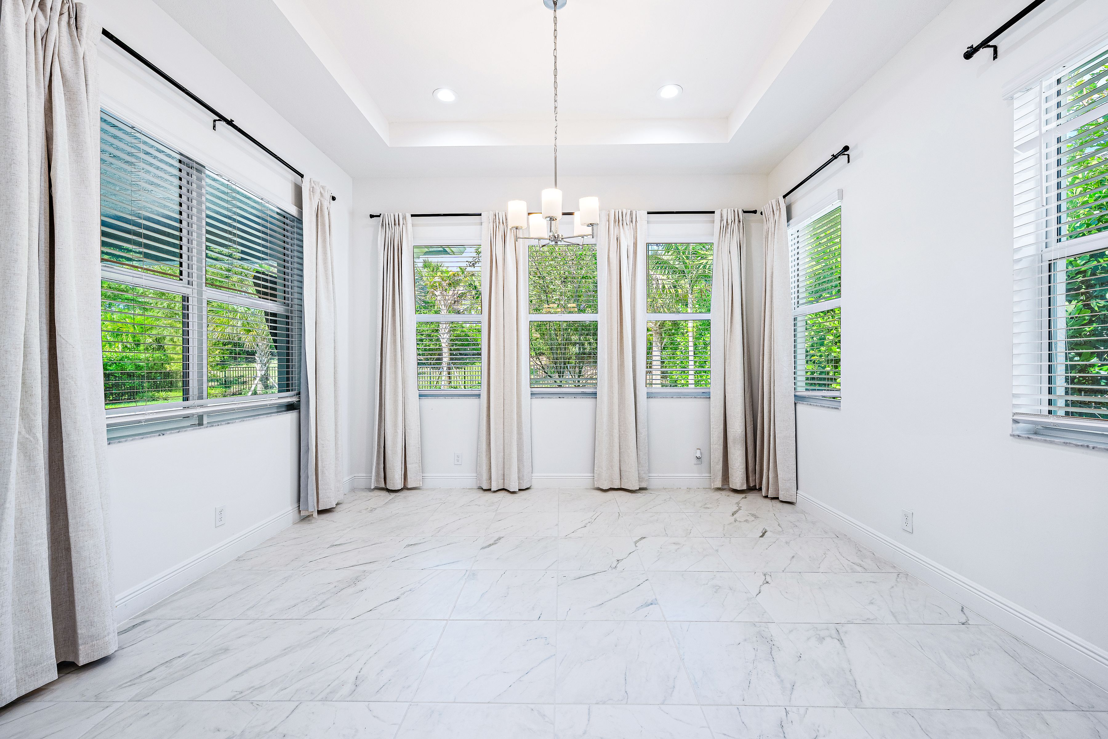  9224 Crestview Circle - 物件實景
