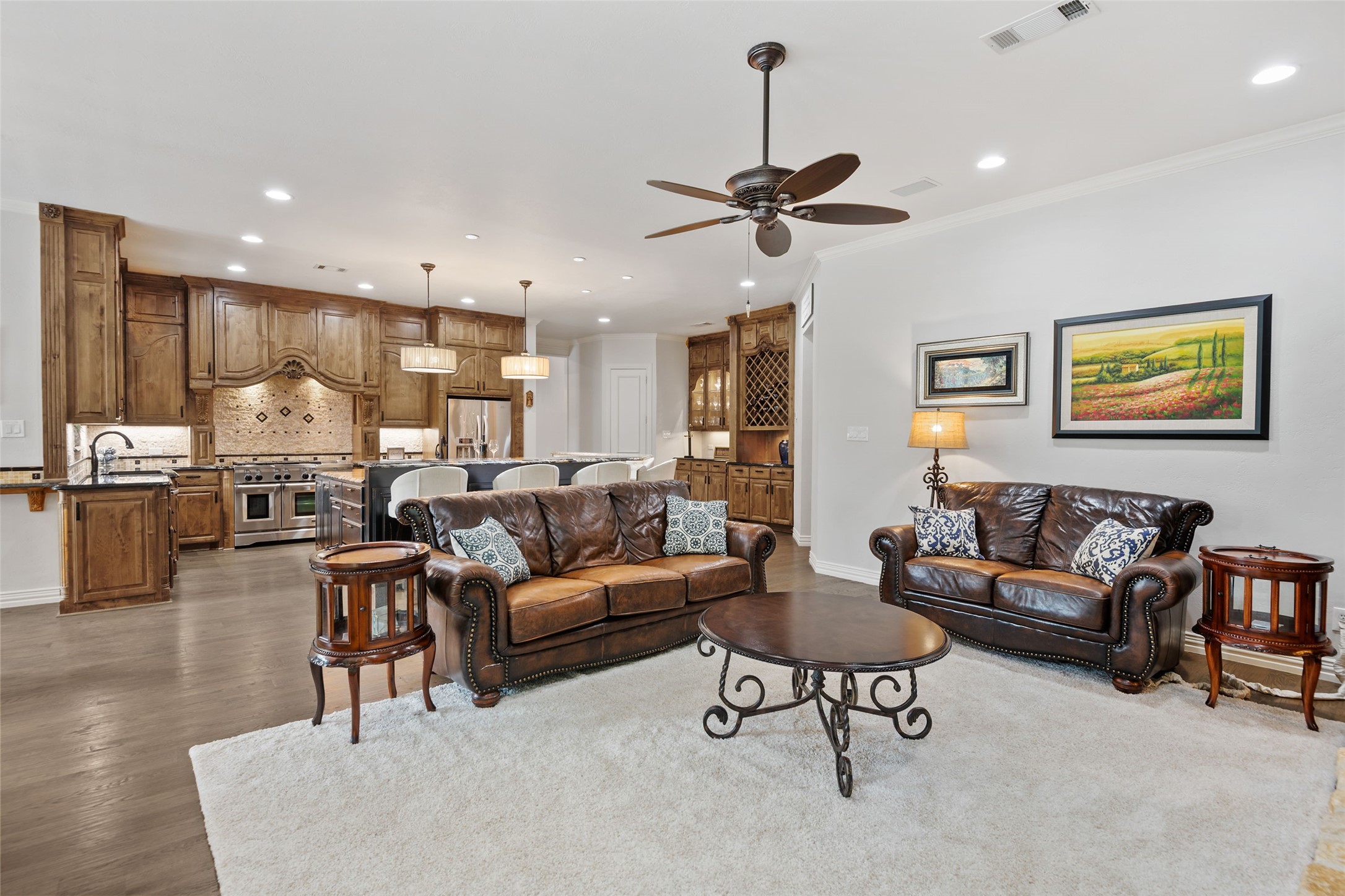 Southlake, Texas, 76092, United States, 5 Bedrooms Bedrooms, ,6 BathroomsBathrooms,Residential,For Sale,1875332