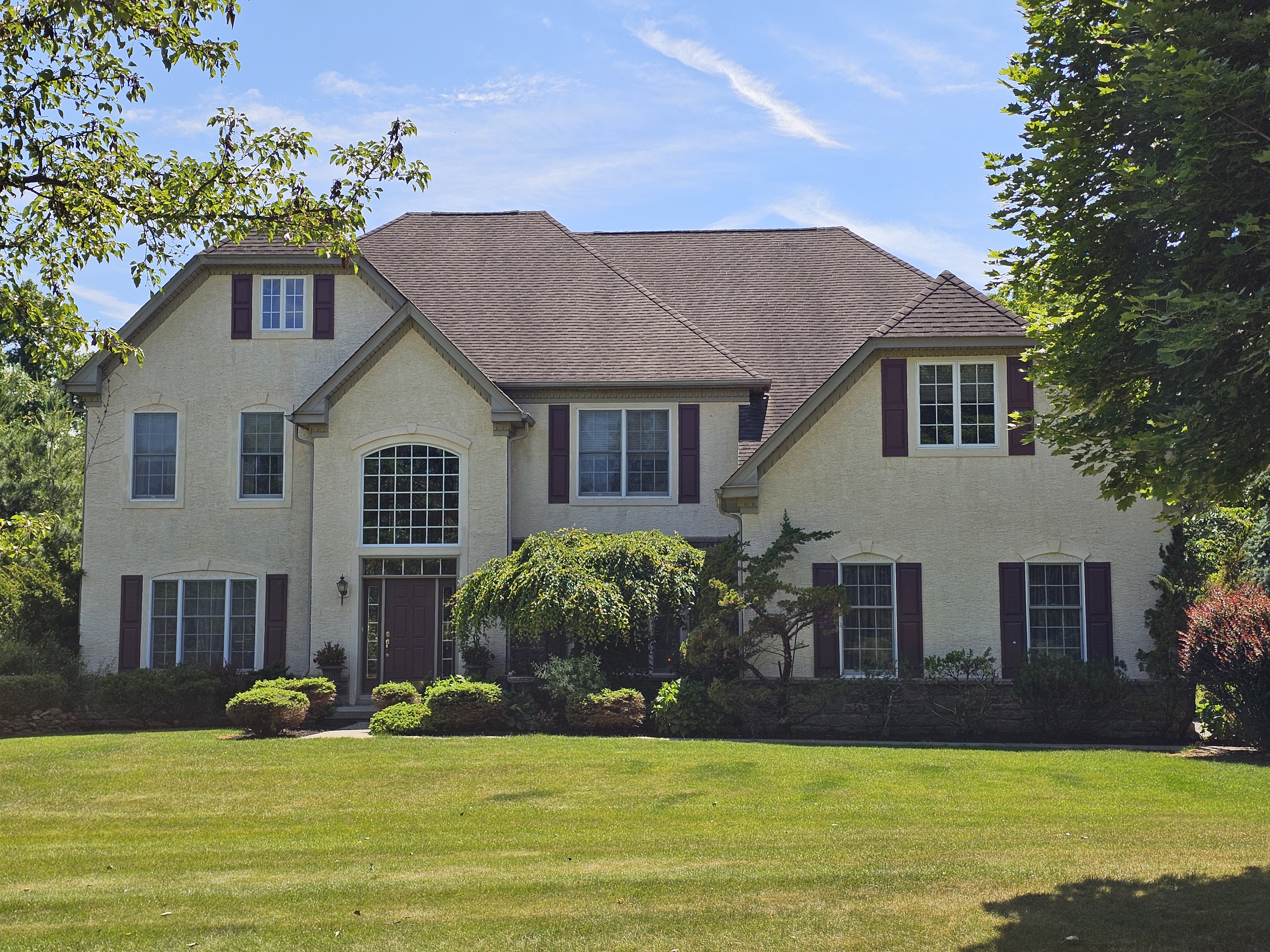 Melchor Dr, Easton, PA 18042
