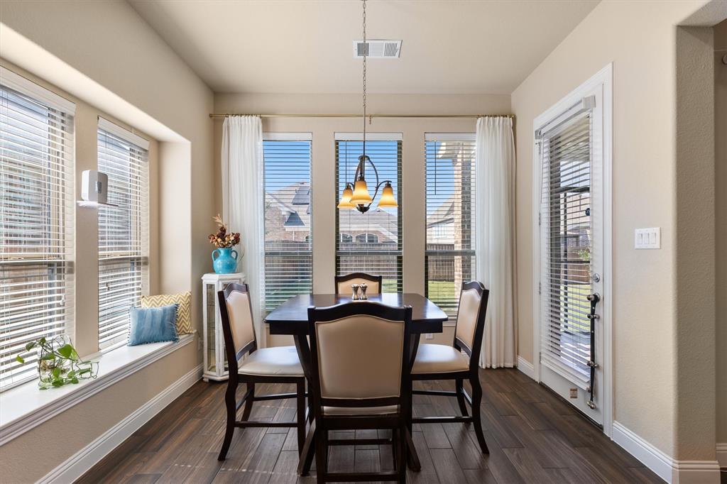 Wylie, Texas, 75098, United States, 5 Bedrooms Bedrooms, ,4 BathroomsBathrooms,Residential,For Sale,1699762