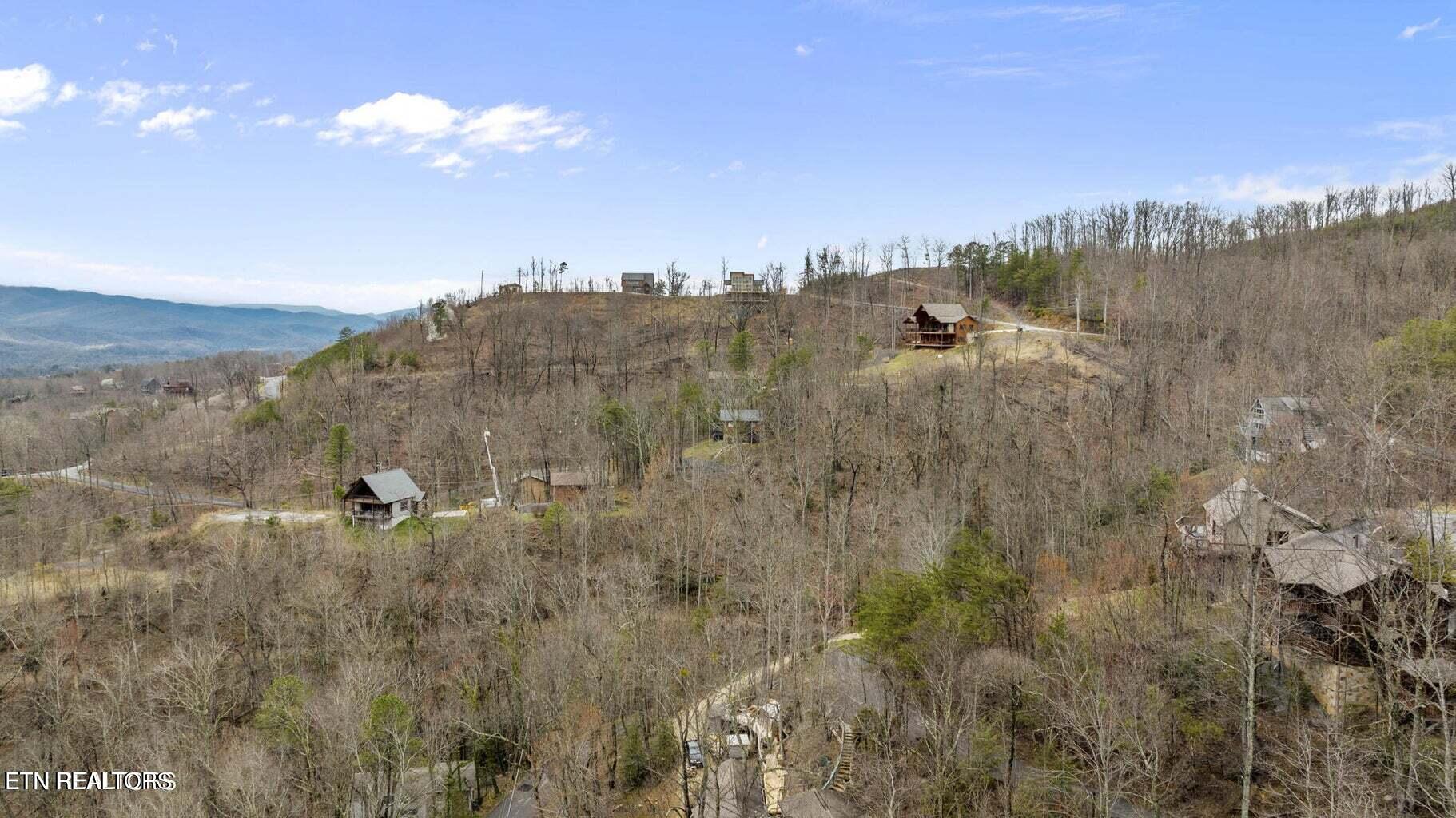 922 Scenic Tr, Gatlinburg, Tennessee, 37738, United States, 3 Bedrooms Bedrooms, ,3 BathroomsBathrooms,Residential,For Sale,922 Scenic Tr,1483117