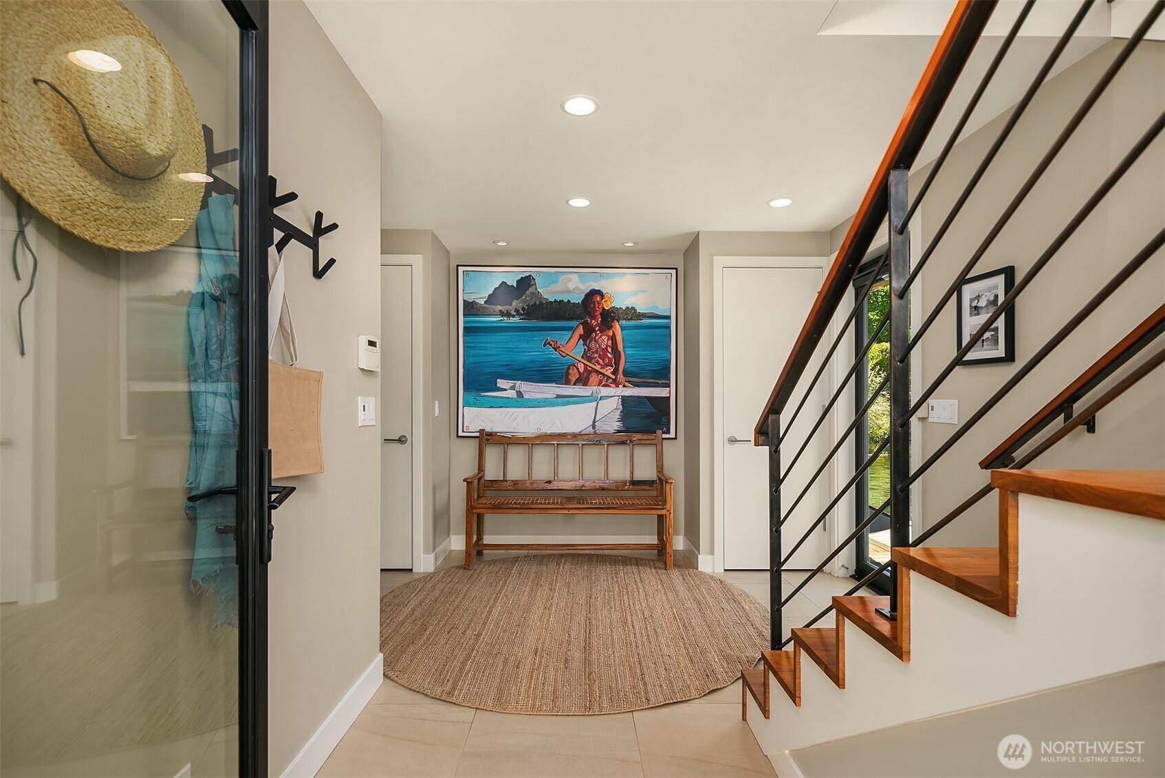 Seattle, Washington, 98102, United States, 3 Bedrooms Bedrooms, ,2 BathroomsBathrooms,Residential,For Sale,1804220