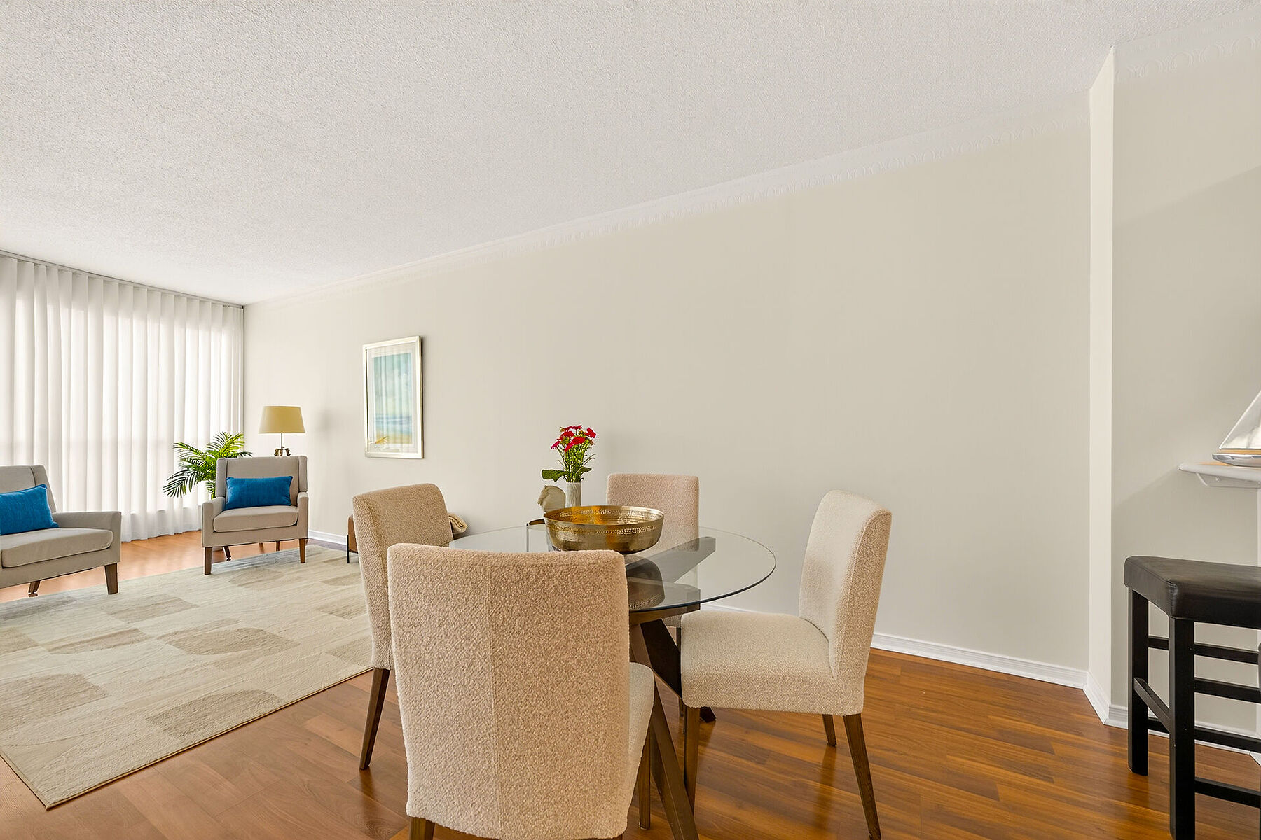  Desirable Waterfront Condo - 物件實景