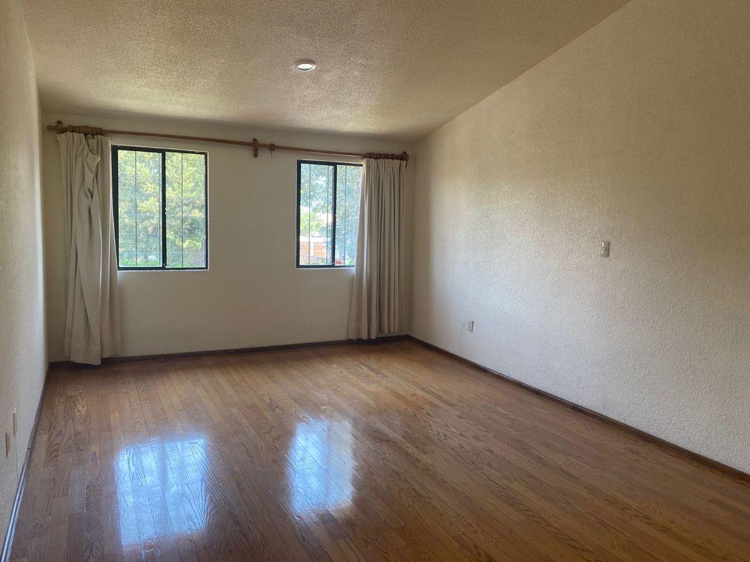 LA ASUNCION, Metepec, Estado de México, 52172, Mexico, 3 Bedrooms Bedrooms, ,2 BathroomsBathrooms,Residential,For Sale,LA ASUNCION,1620500