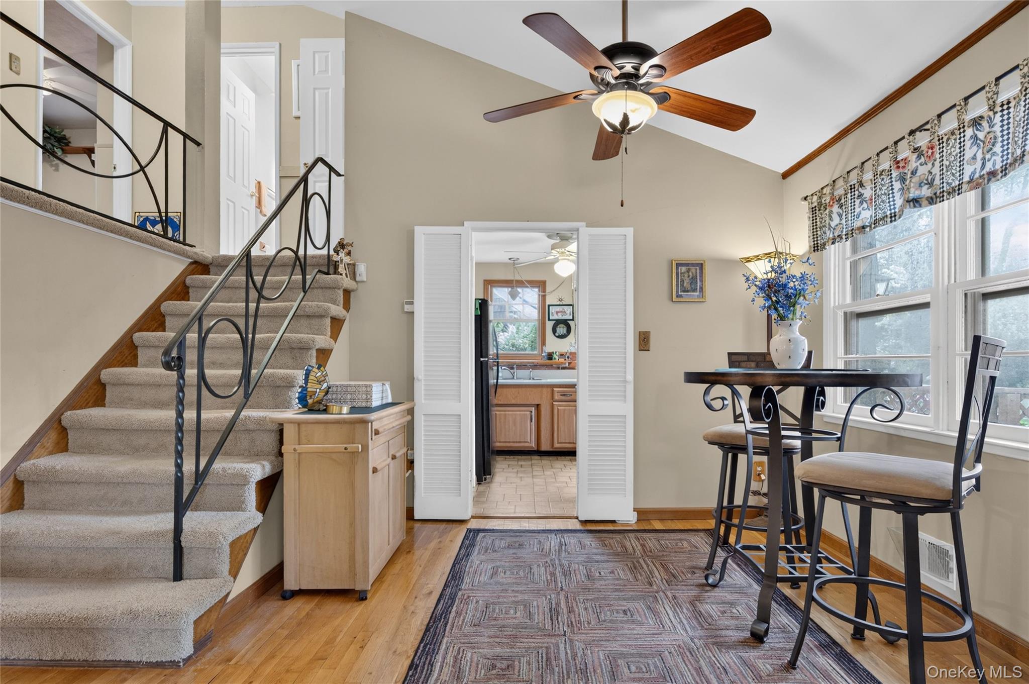  190 Oakwood Road, Huntington Station, NY, 11746 - 物件實景