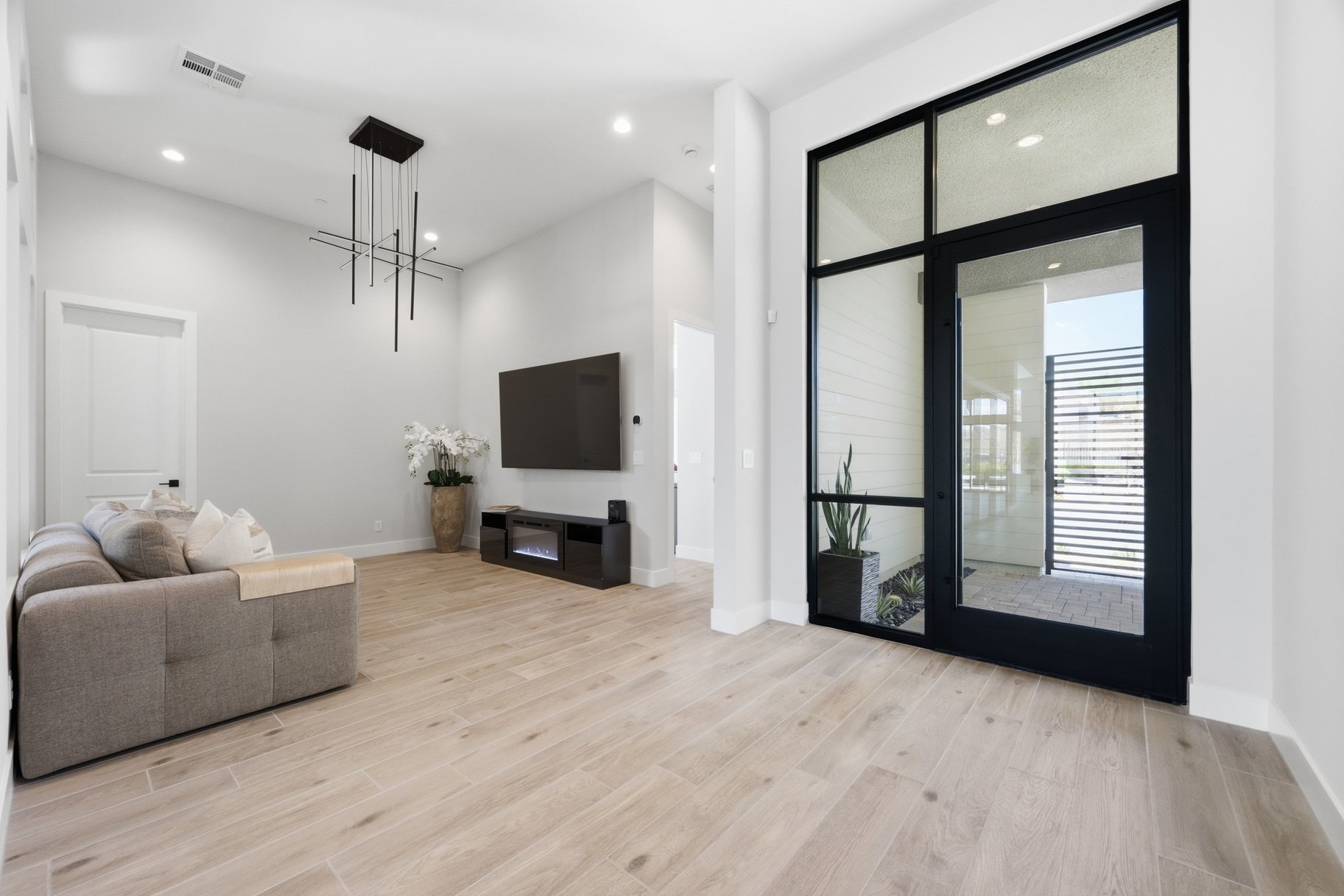  Sold Out Floor Plan at Ascension with Over $300K in Luxury Upgrades - 物件實景