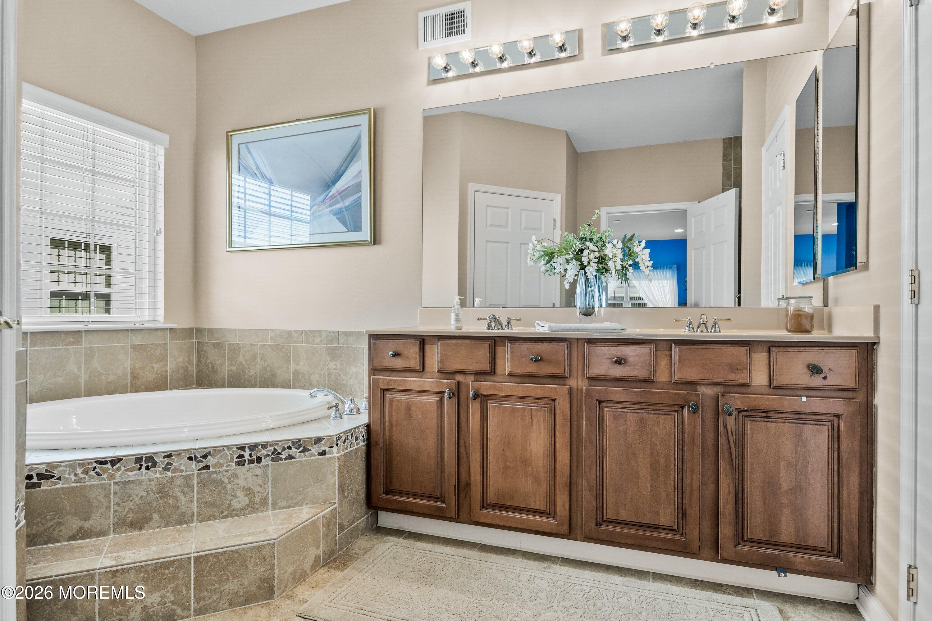 Monroe, New Jersey, 08831, United States, 2 Bedrooms Bedrooms, ,2 BathroomsBathrooms,Residential,For Sale,2034199
