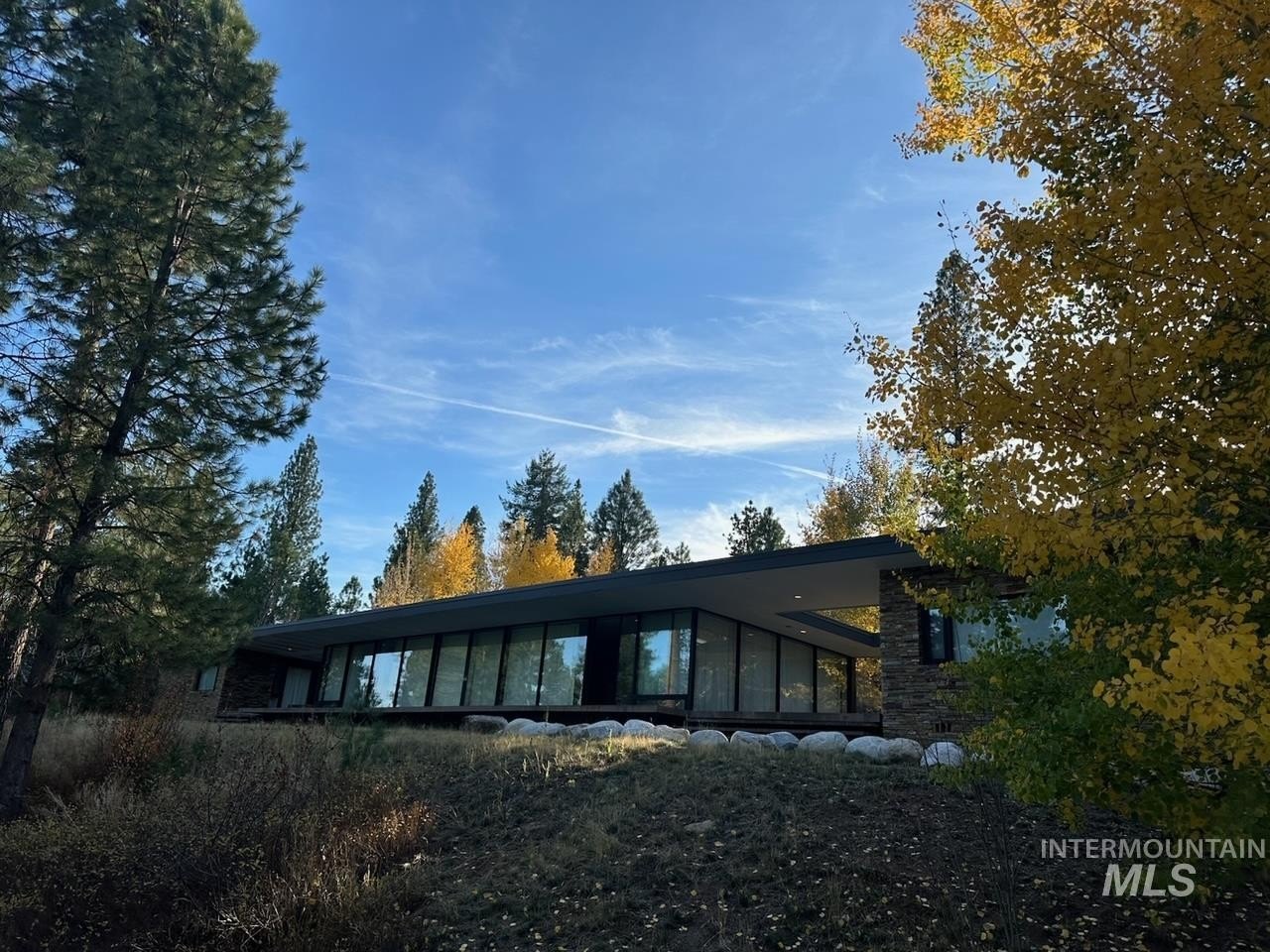 New Meadows, Idaho, 83654, United States, 4 Bedrooms Bedrooms, ,4 BathroomsBathrooms,Residential,For Sale,1980814