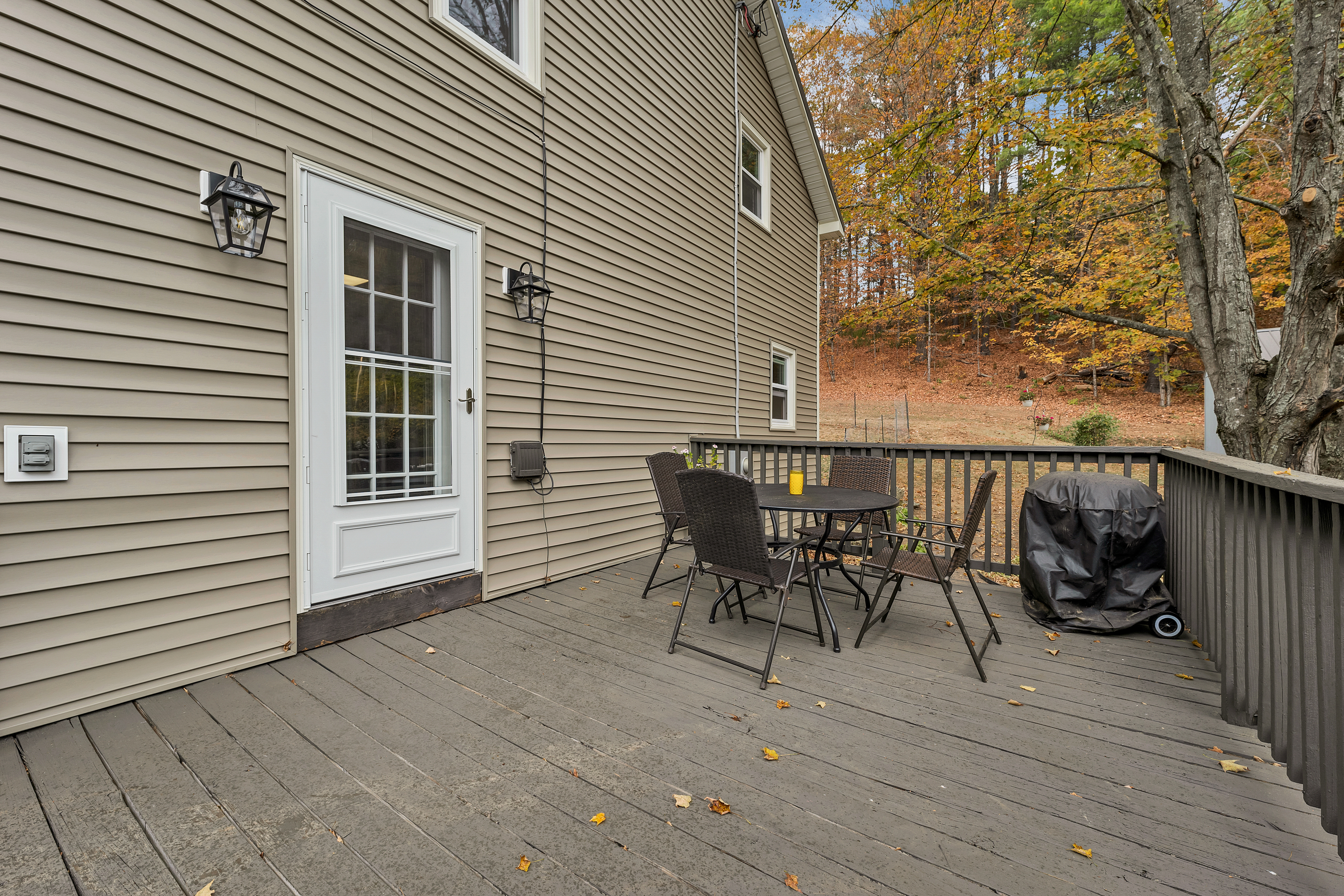 New Hampton, New Hampshire, 03256, United States, 3 Bedrooms Bedrooms, ,2 BathroomsBathrooms,Residential,For Sale,1976392