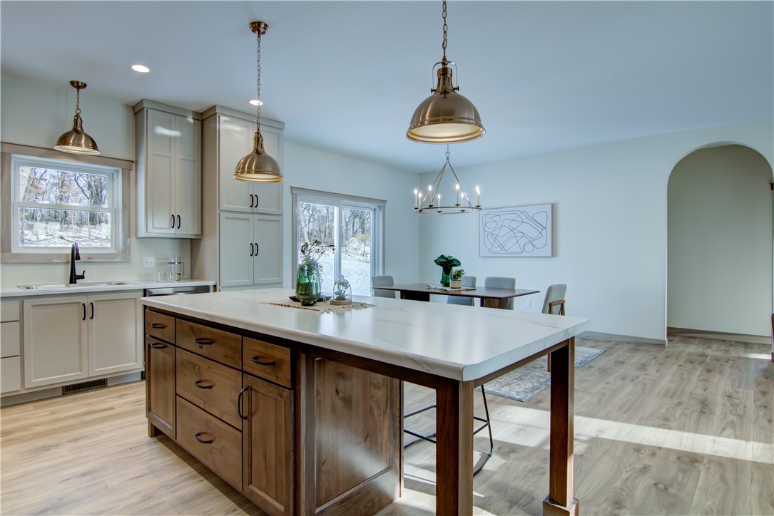 Eau Claire, Wisconsin, 54703, United States, 5 Bedrooms Bedrooms, ,3 BathroomsBathrooms,Residential,For Sale,1937821