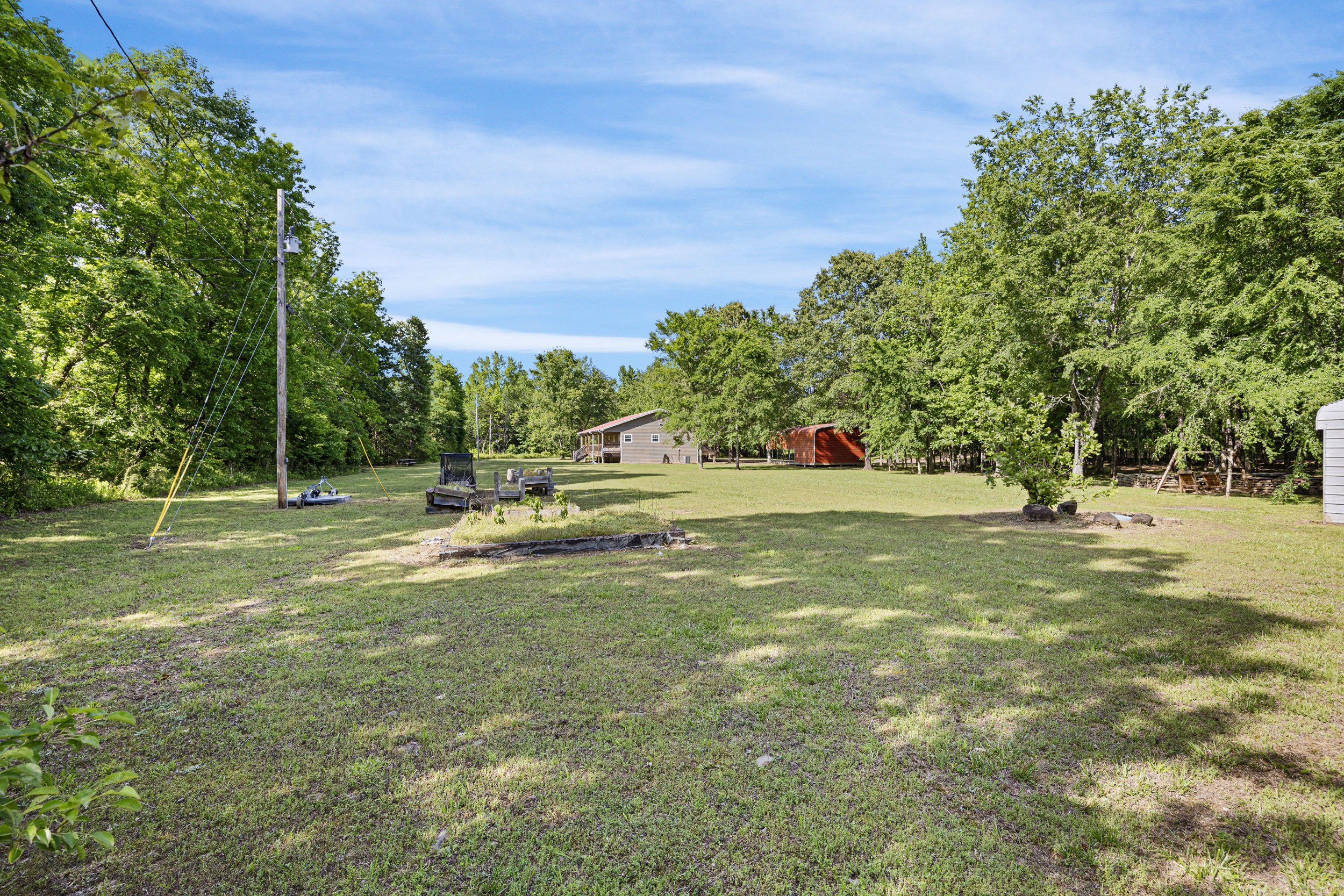 Pettigrew, Arkansas, 72752, United States, 5 Bedrooms Bedrooms, ,4 BathroomsBathrooms,Residential,For Sale,1826540