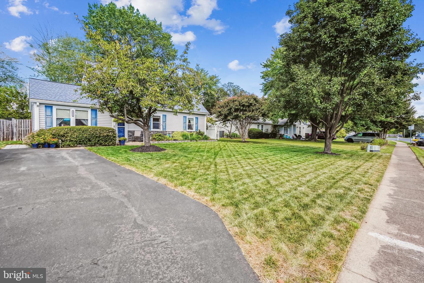 Manassas, Virginia, 20110, United States, 3 Bedrooms Bedrooms, ,2 BathroomsBathrooms,Residential,For Sale,1924982
