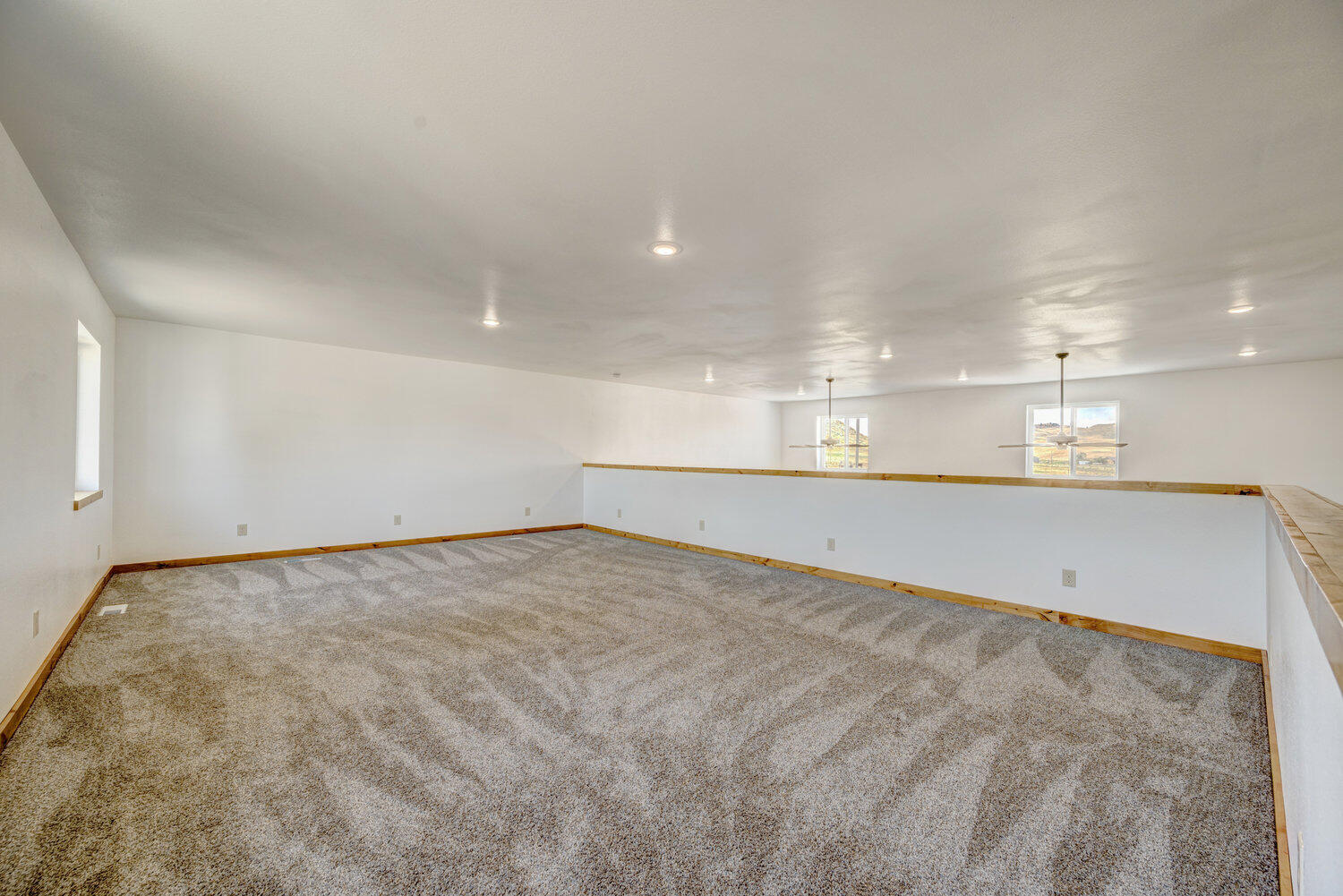 Wyarno, Wyoming, 82845, United States, 6 Bedrooms Bedrooms, ,3 BathroomsBathrooms,Residential,For Sale,1941792