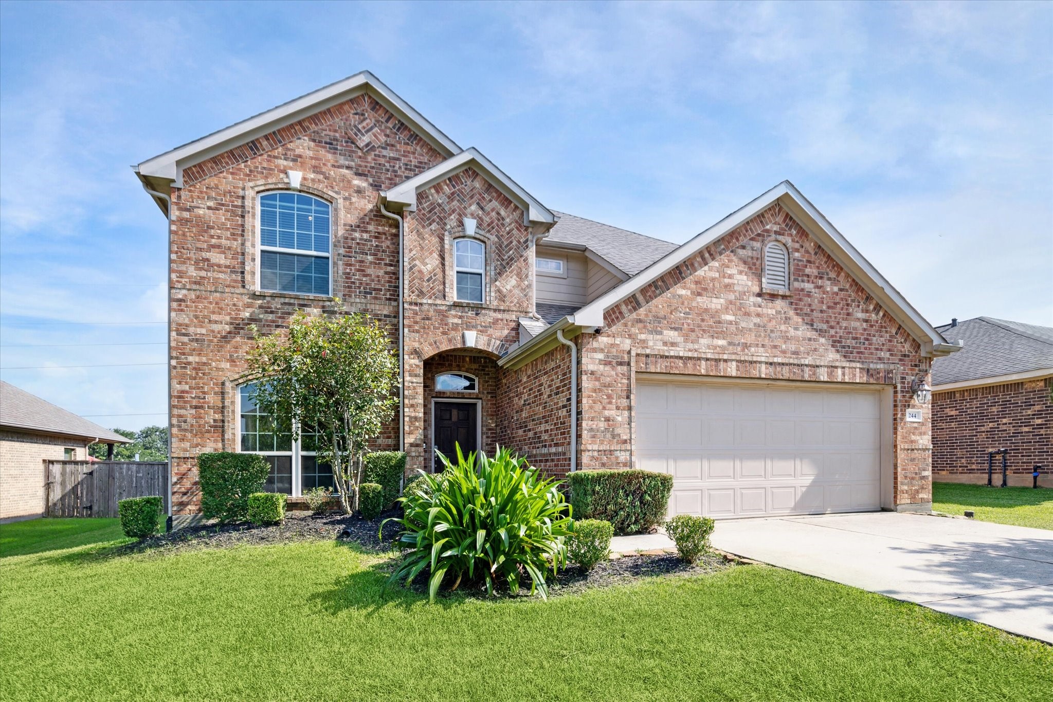  244 Lake Estates Drive - 物件實景