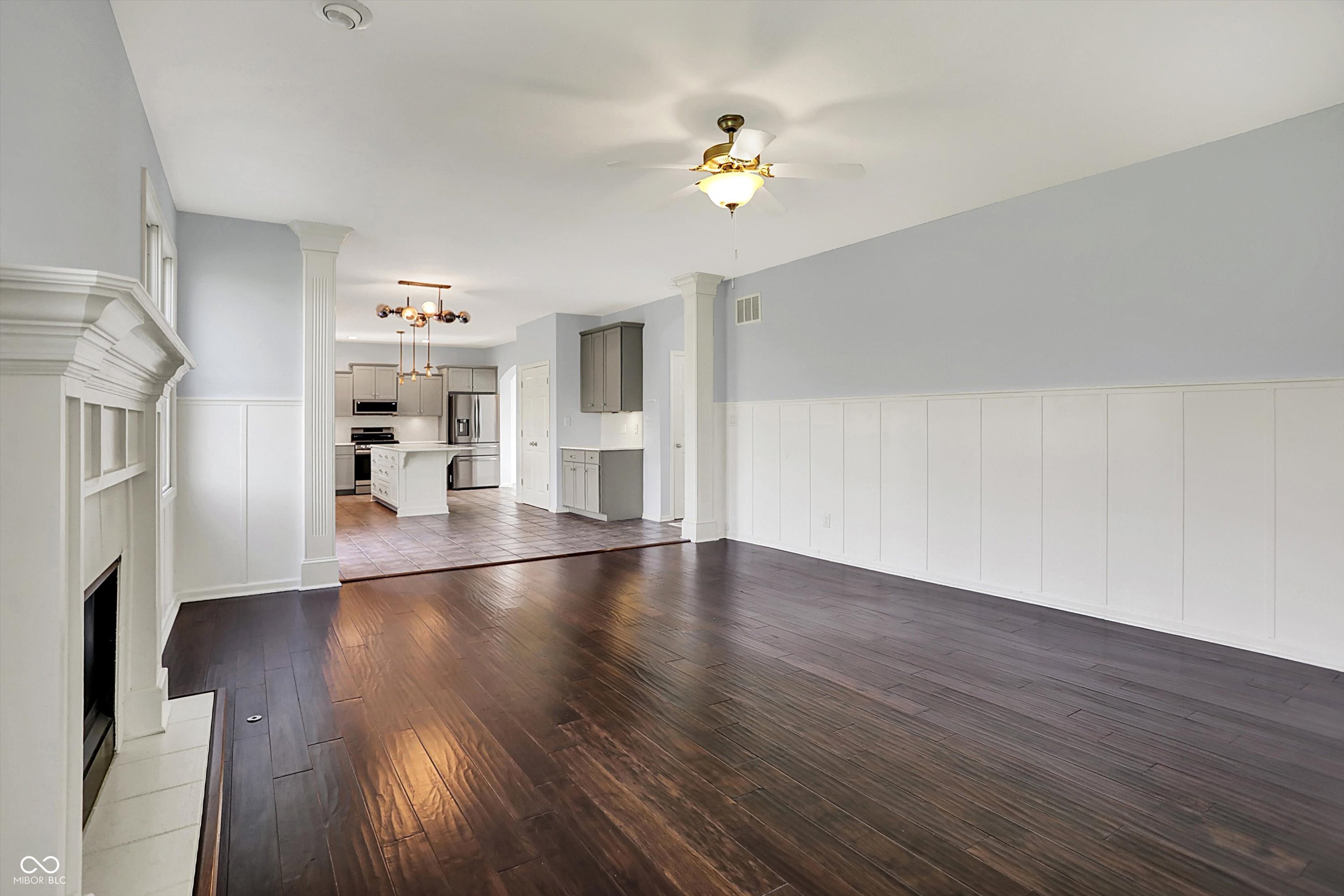 Greenwood, Indiana, 46142, United States, 4 Bedrooms Bedrooms, ,3 BathroomsBathrooms,Residential,For Sale,1921010