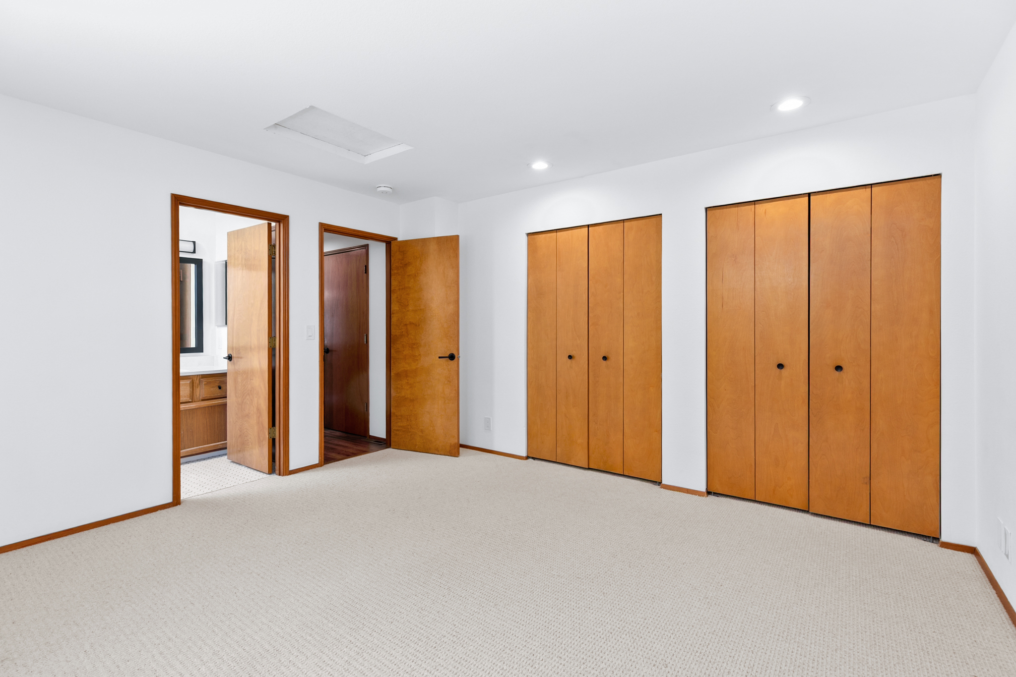  10095 NE Knight Rd, Bainbridge Island, WA 98110 - 物件實景