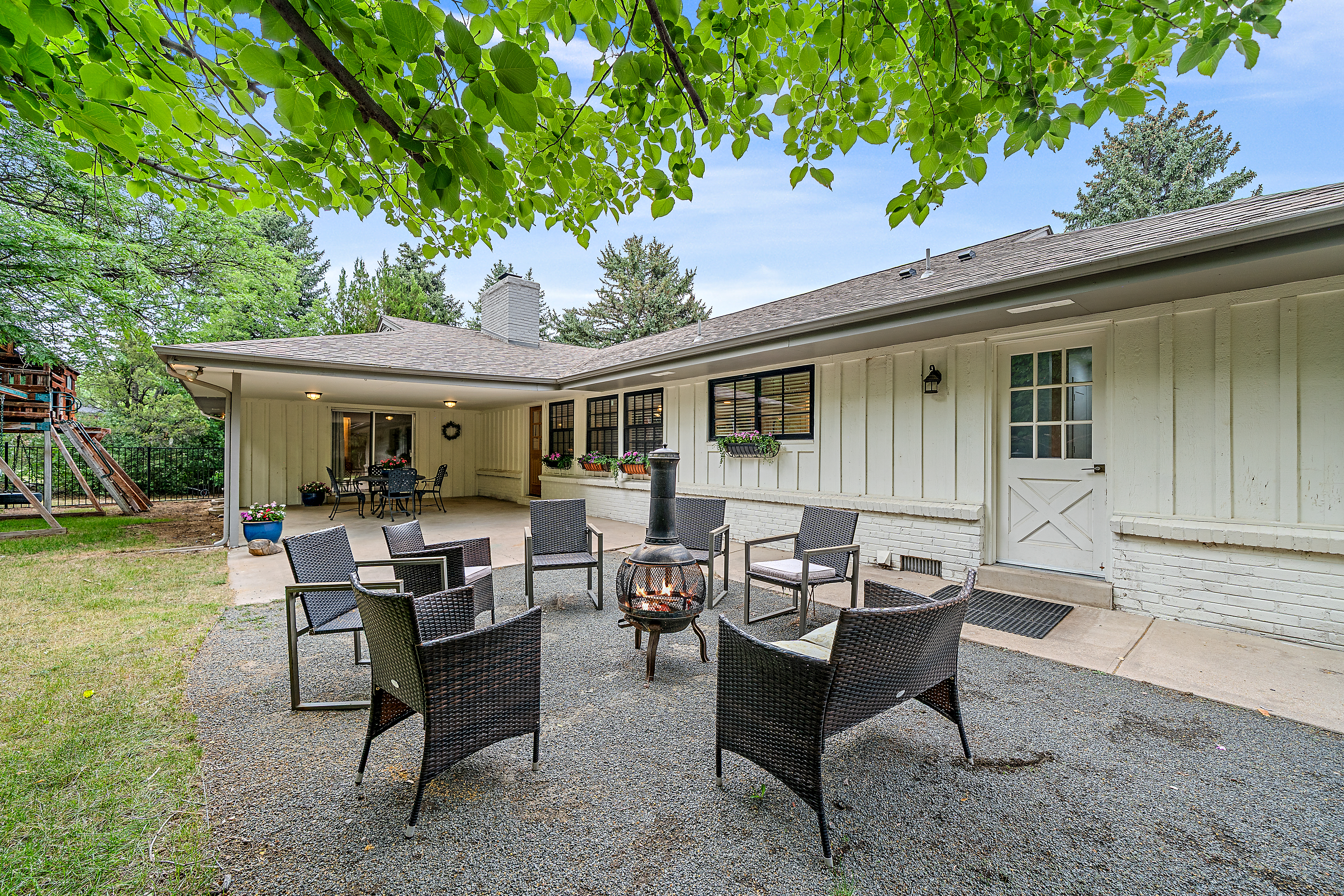  Privacy, Acreage And Natural Beauty Tucked Away In Cherry Hills Village - 物件實景