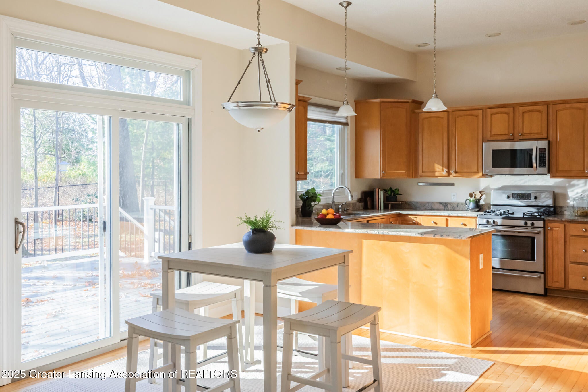 East Lansing, Michigan, 48823, United States, 5 Bedrooms Bedrooms, ,3 BathroomsBathrooms,Residential,For Sale,1991518