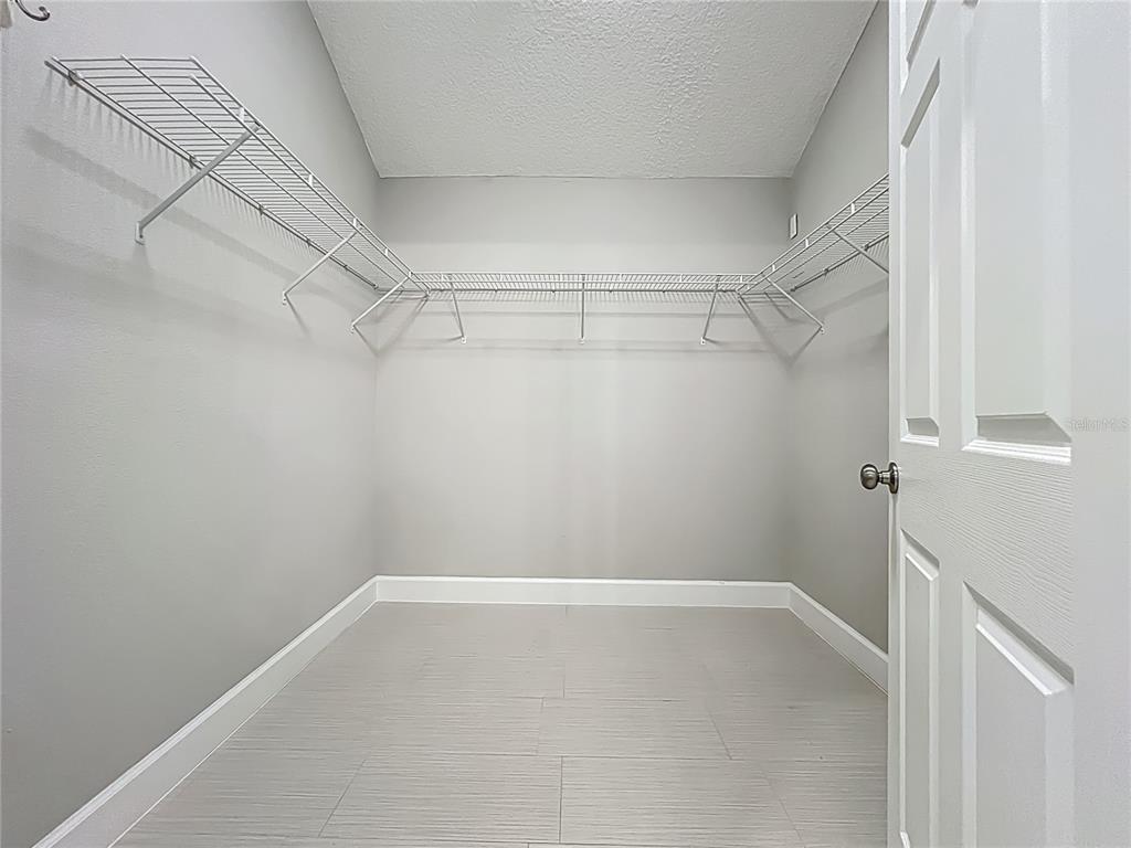 Oviedo, Florida, 32765, United States, 4 Bedrooms Bedrooms, ,3 BathroomsBathrooms,Residential,For Sale,1890783