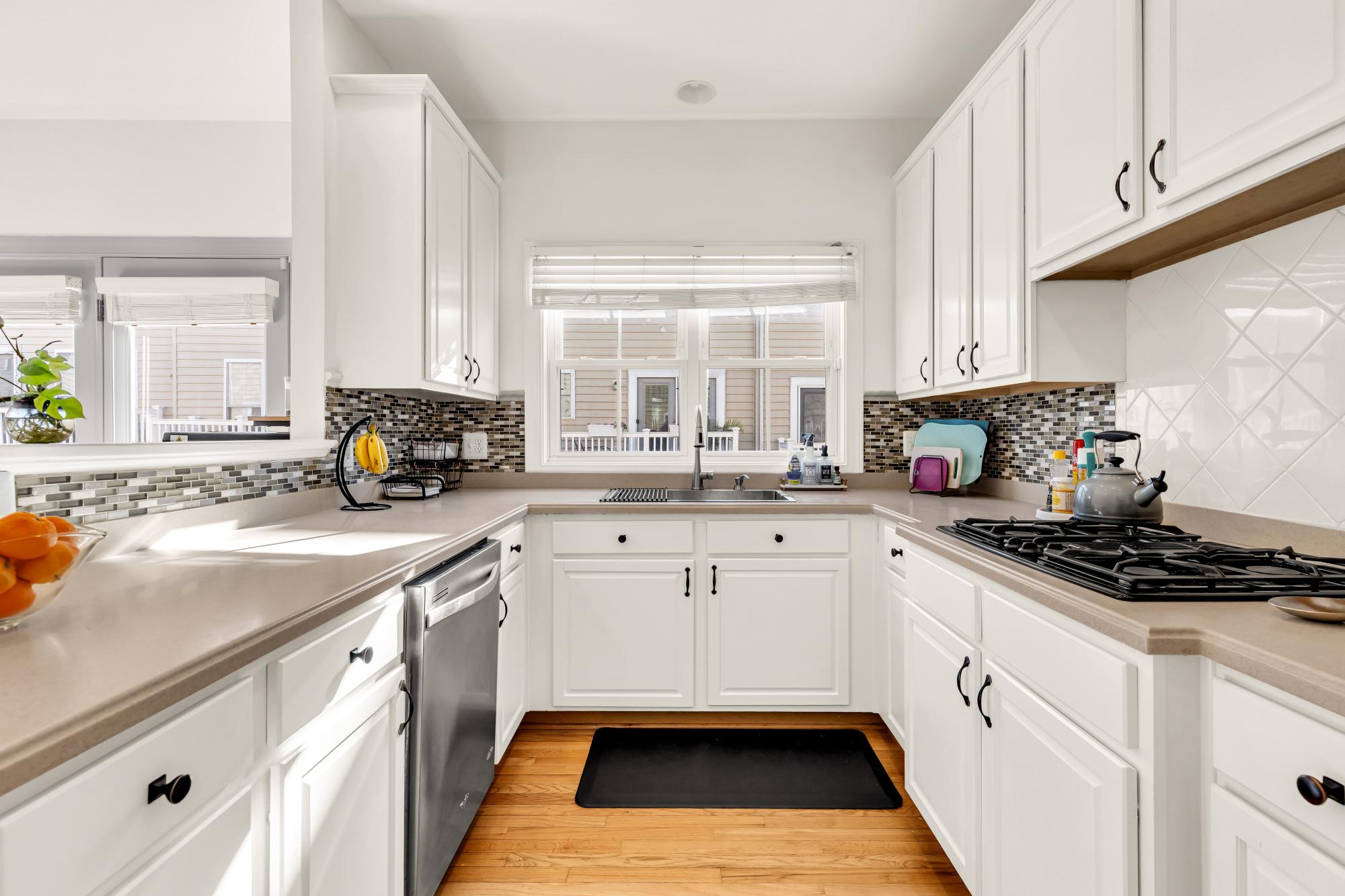  2309 Georgia Village Way, Silver Spring, MD, 20902 - 物件實景