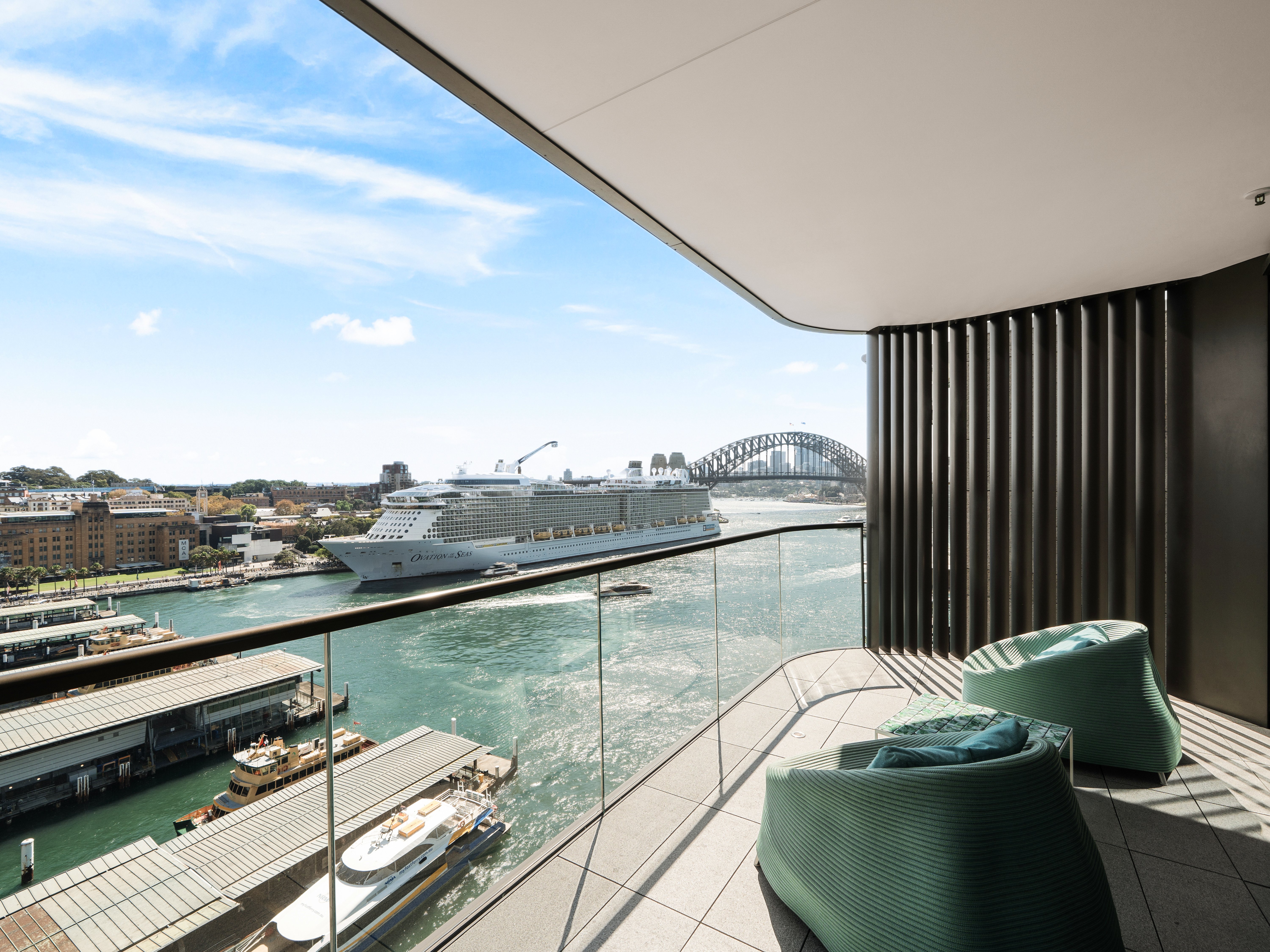 1307/71 Macquarie Street 
