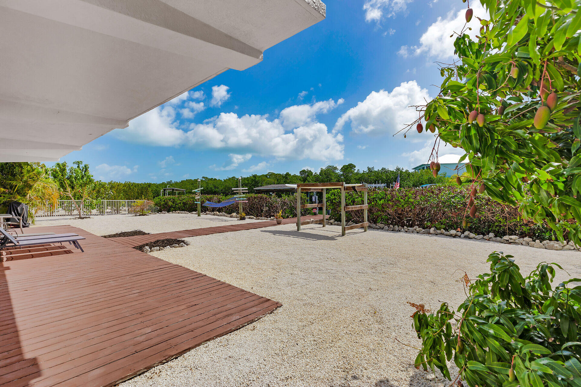 MARATHON, Florida, 33050, United States, 3 Bedrooms Bedrooms, ,2 BathroomsBathrooms,Residential,For Sale,2002078