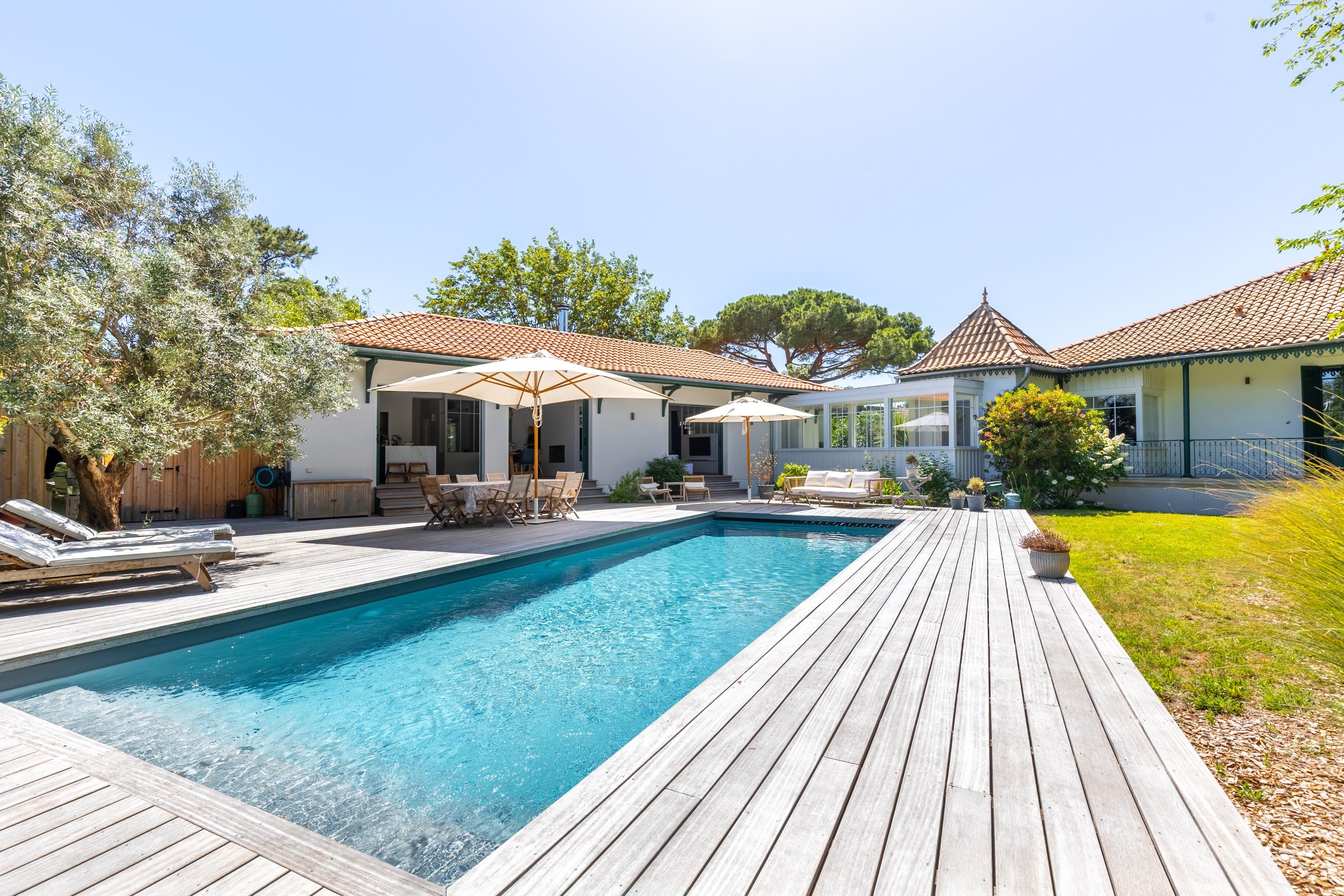  AN EXCEPTIONAL ESTATE ELEGANTLY REIMAGINED - 物件實景