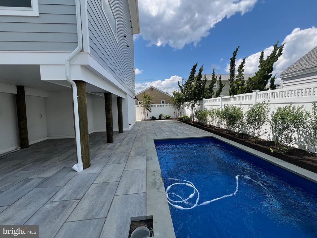 Long Beach Township, New Jersey, 08008, United States, 5 Bedrooms Bedrooms, ,5 BathroomsBathrooms,Residential,For Sale,1750572