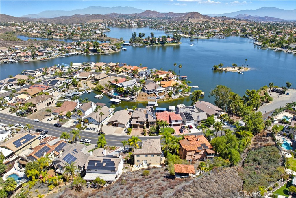 Canyon Lake, California, 92587, United States, 6 Bedrooms Bedrooms, ,5 BathroomsBathrooms,Residential,For Sale,1975994