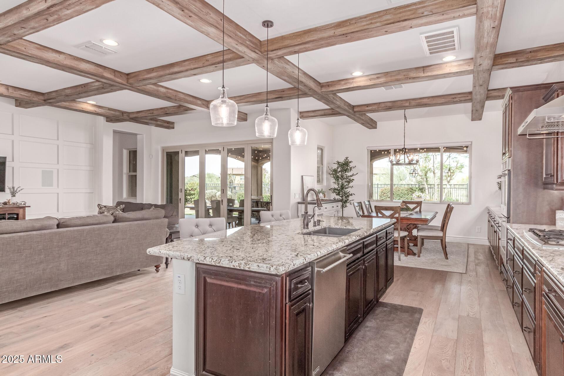 Phoenix, Arizona, 85050, United States, 5 Bedrooms Bedrooms, ,4 BathroomsBathrooms,Residential,For Sale,1980478